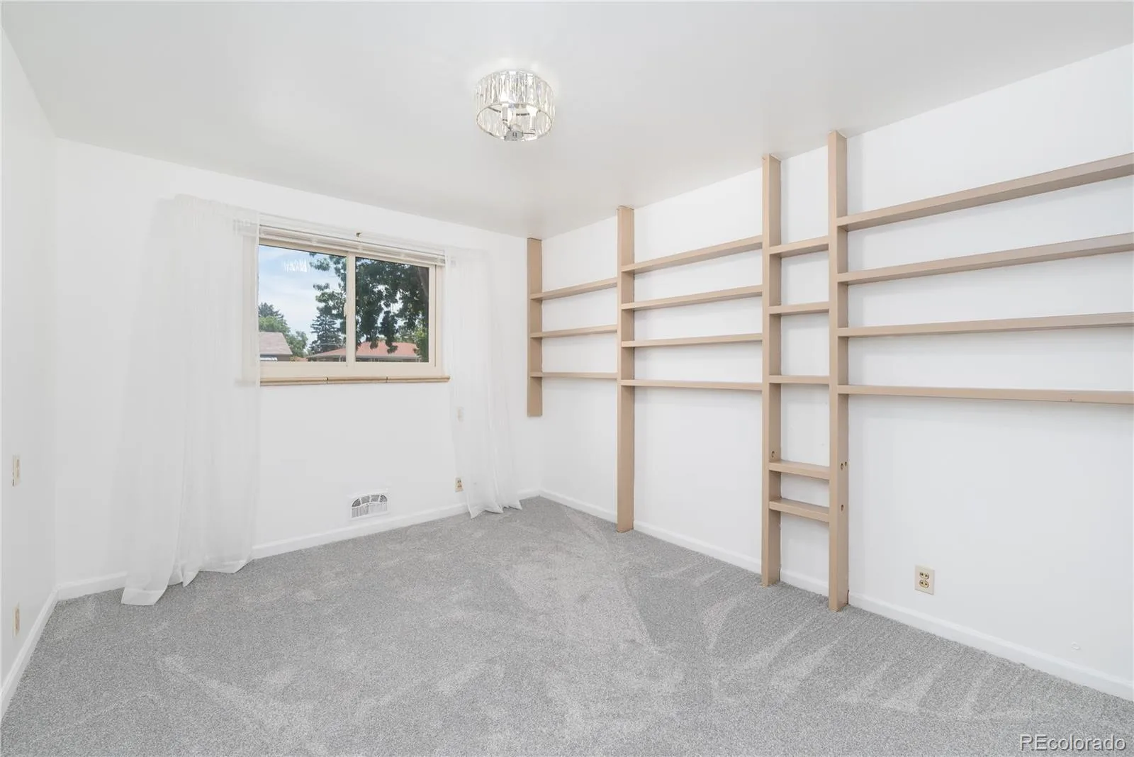 465 S Eliot Street Denver CO 80219 MLS #REC8879013 06112026204827 1600 16