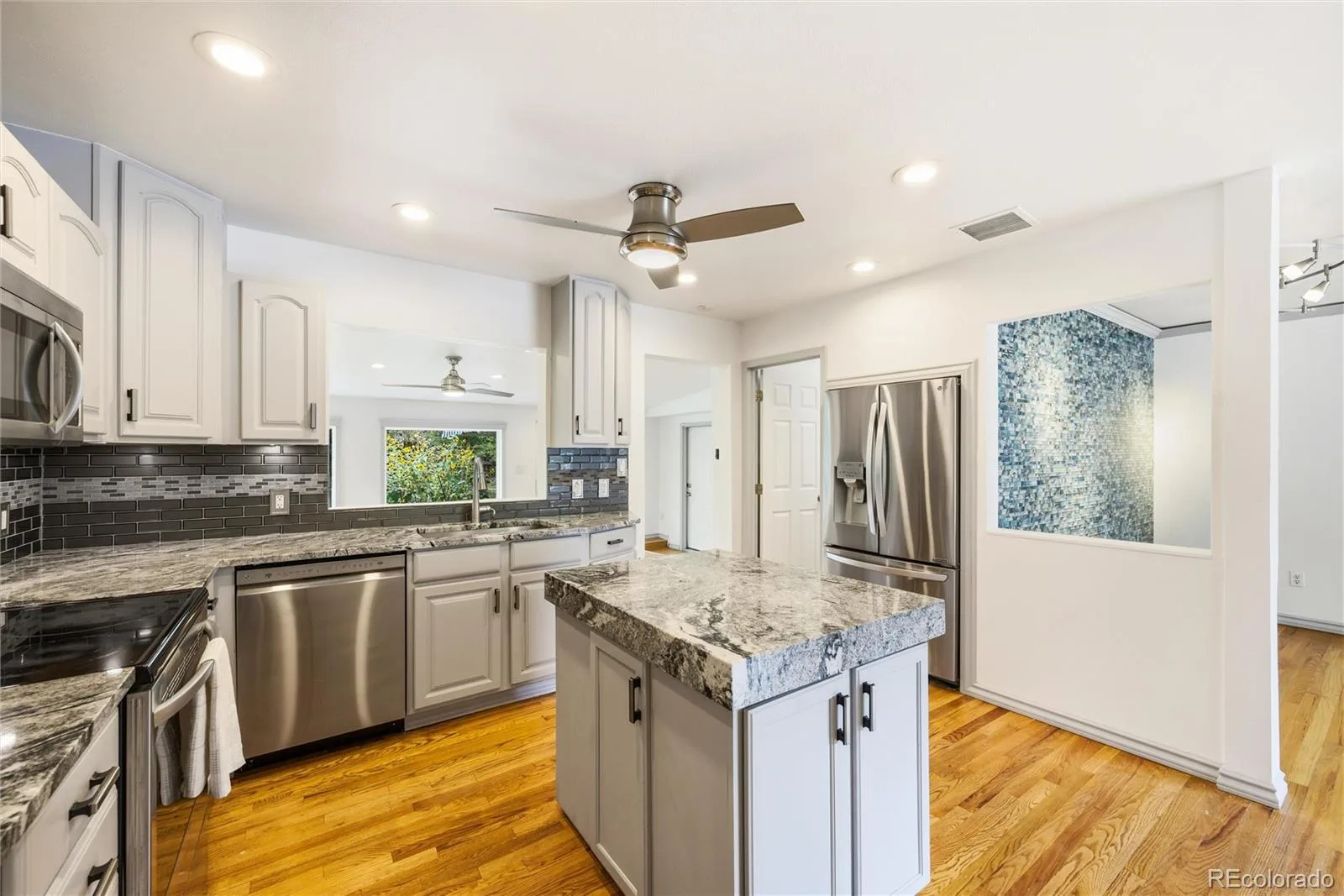 479 S Harlan Street Lakewood CO 80226 | MLS #REC8880130 08172026120542 1600 12