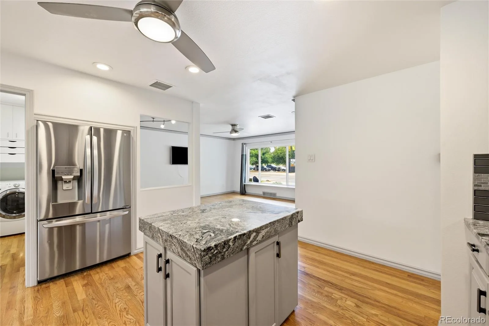 479 S Harlan Street Lakewood CO 80226 | MLS #REC8880130 08172026120542 1600 13
