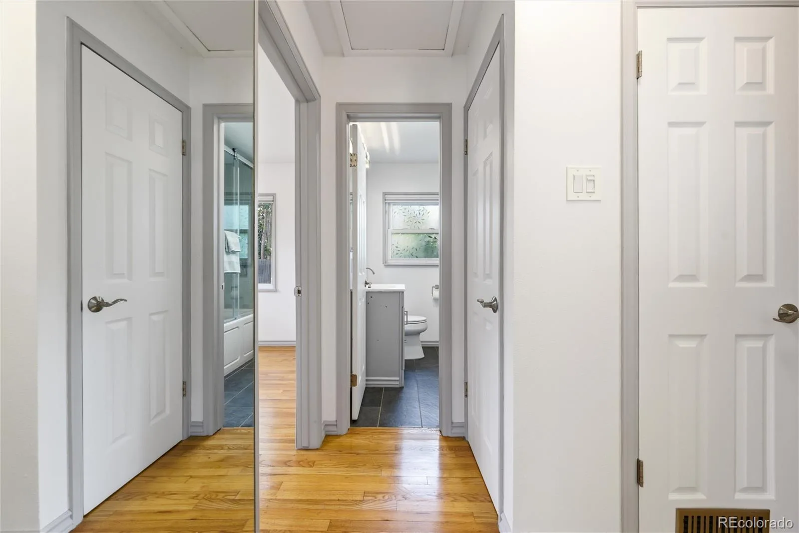 479 S Harlan Street Lakewood CO 80226 | MLS #REC8880130 08172026120542 1600 22