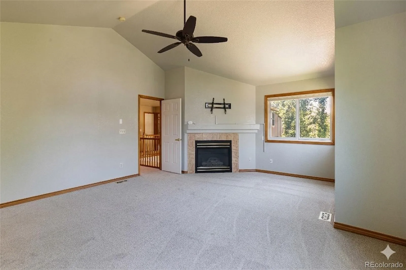 355 Peregrine Circle Broomfield CO 80020 | MLS #REC8881698 07242026213730 1600 24