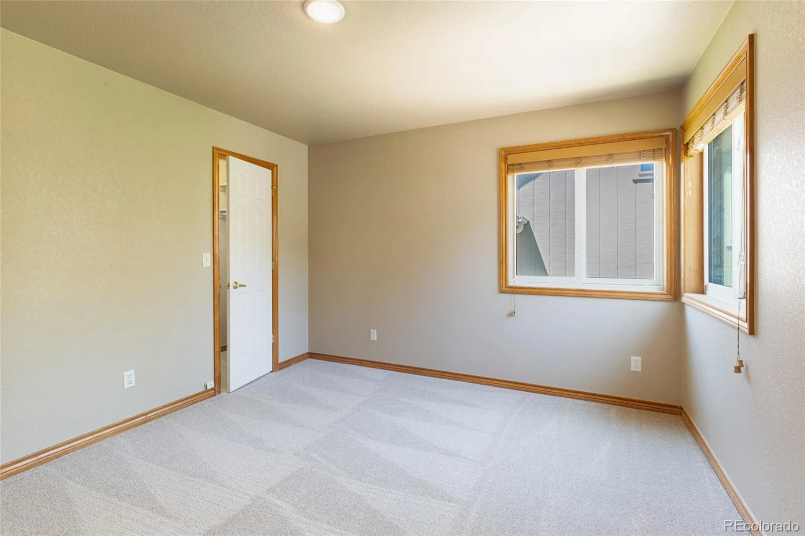 355 Peregrine Circle Broomfield CO 80020 | MLS #REC8881698 07242026213730 1600 28