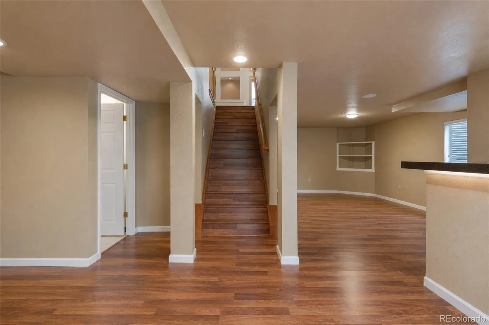 355 Peregrine Circle Broomfield CO 80020 | MLS #REC8881698 07242026213730 1600 32