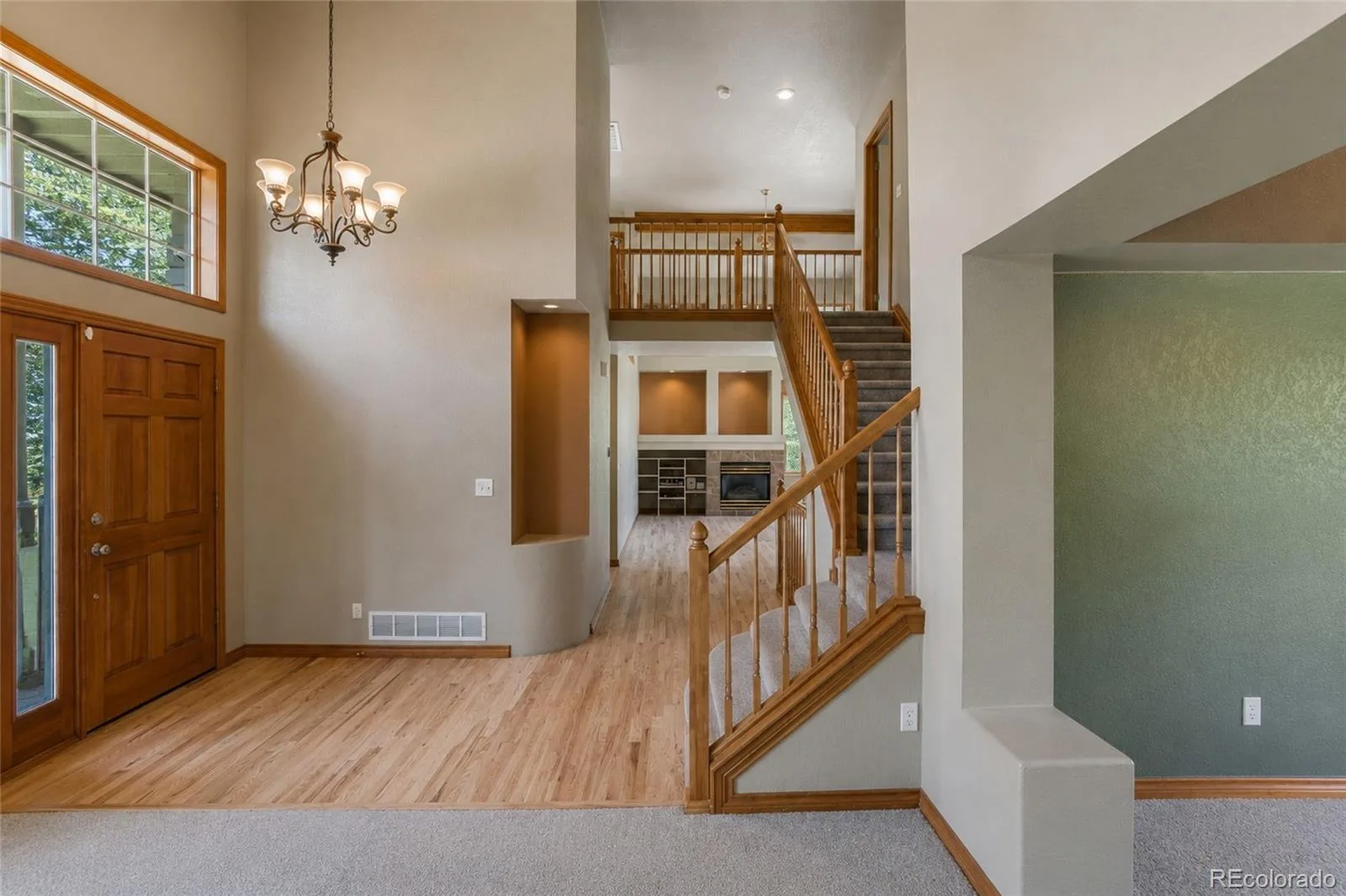 355 Peregrine Circle Broomfield CO 80020 | MLS #REC8881698 07242026213730 1600 7