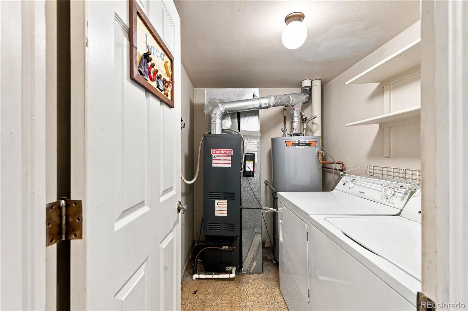 12573 E Pacific Circle #E Aurora CO 80014 | MLS #REC8881850 09132026005539 1600 15