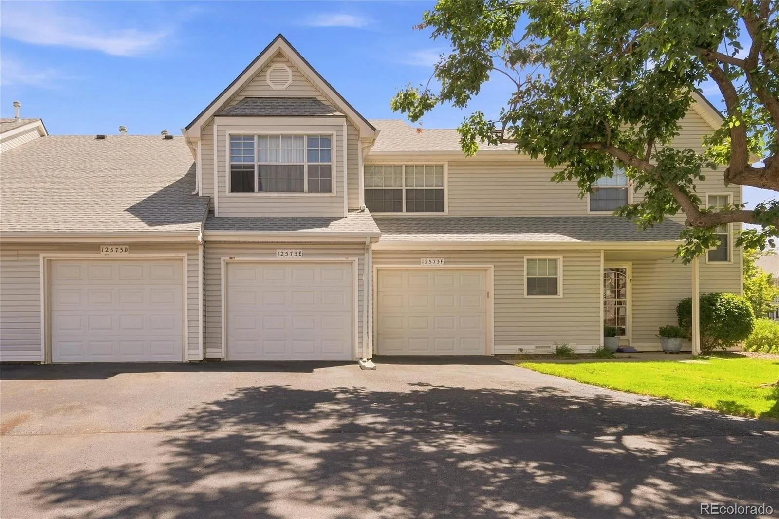 12573 E Pacific Circle #E Aurora CO 80014 | MLS #REC8881850 09132026005539 1600 23