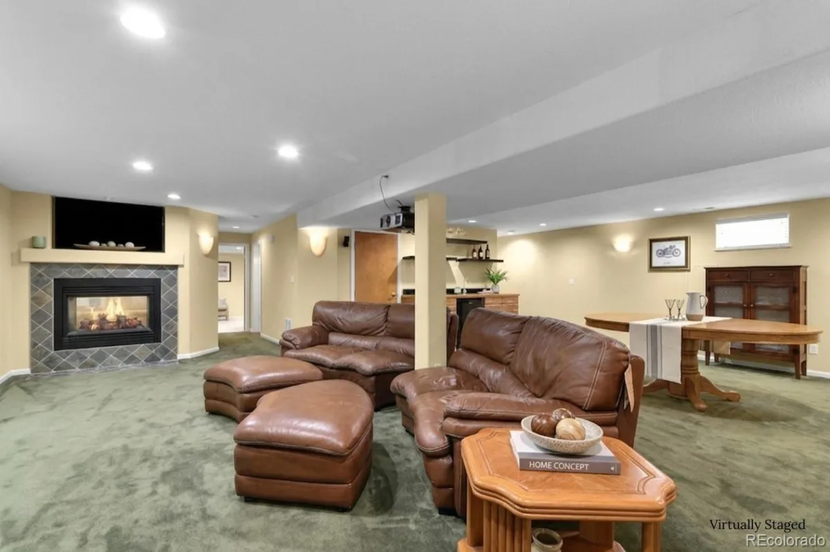 8122 Ammons Way Arvada CO 80005 MLS #REC8885454 06272026052155 1200 23