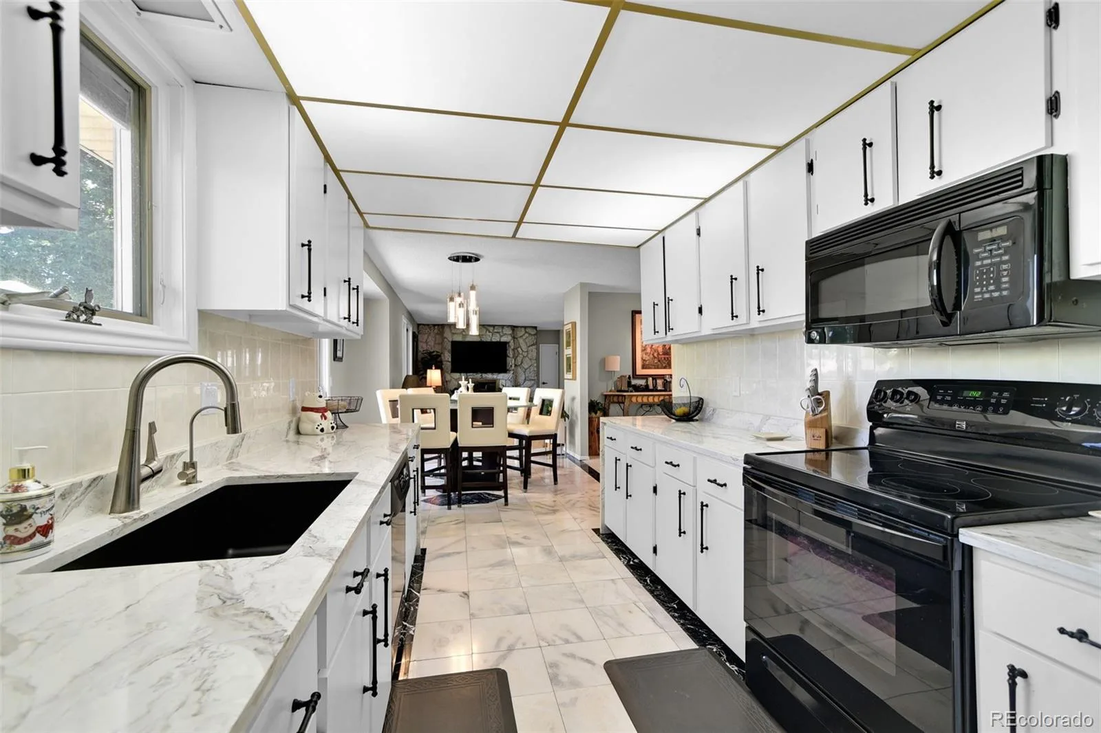 8122 Ammons Way Arvada CO 80005 MLS #REC8885454 06272026052155 1600 12