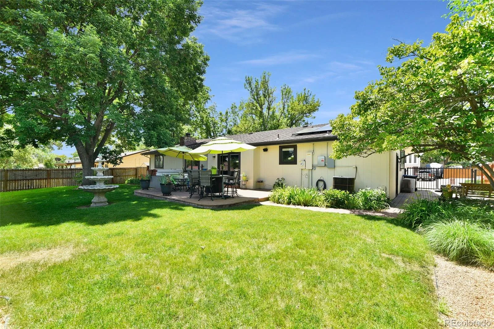 8122 Ammons Way Arvada CO 80005 MLS #REC8885454 06272026052155 1600 33