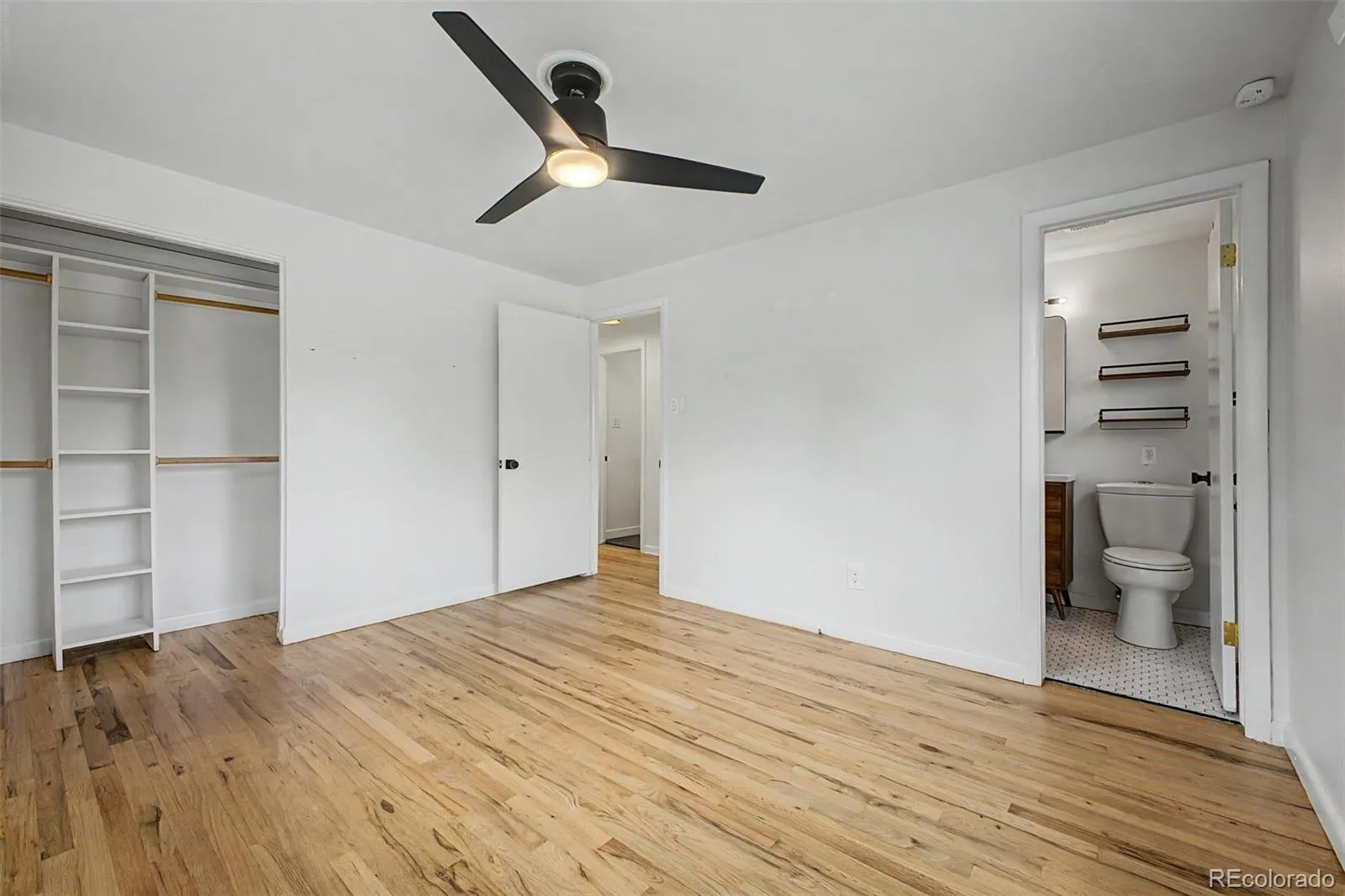 520 Iola Street Aurora CO 80010 MLS #REC8887430 06112026204246 1600 20
