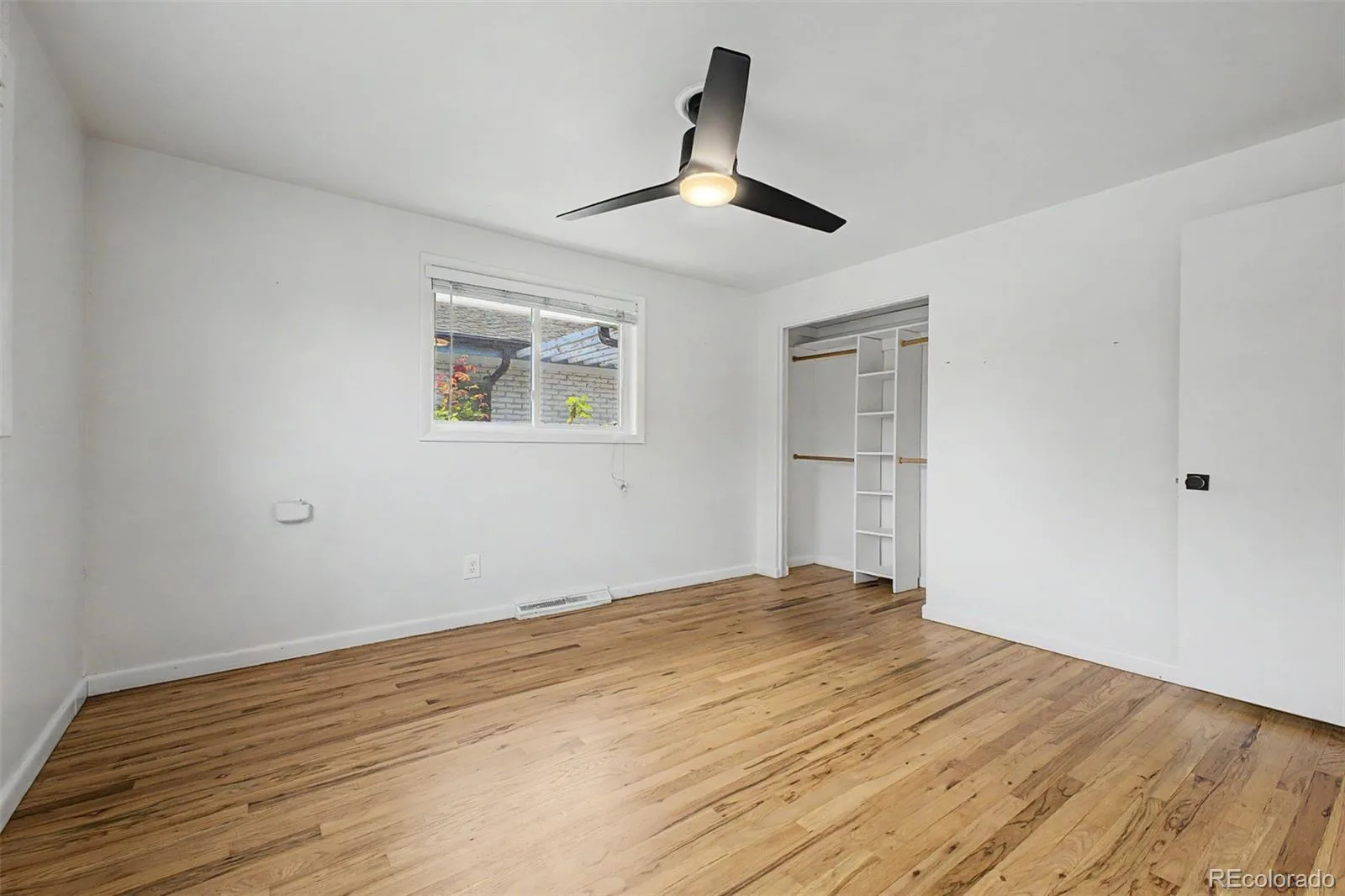 520 Iola Street Aurora CO 80010 MLS #REC8887430 06112026204246 1600 27