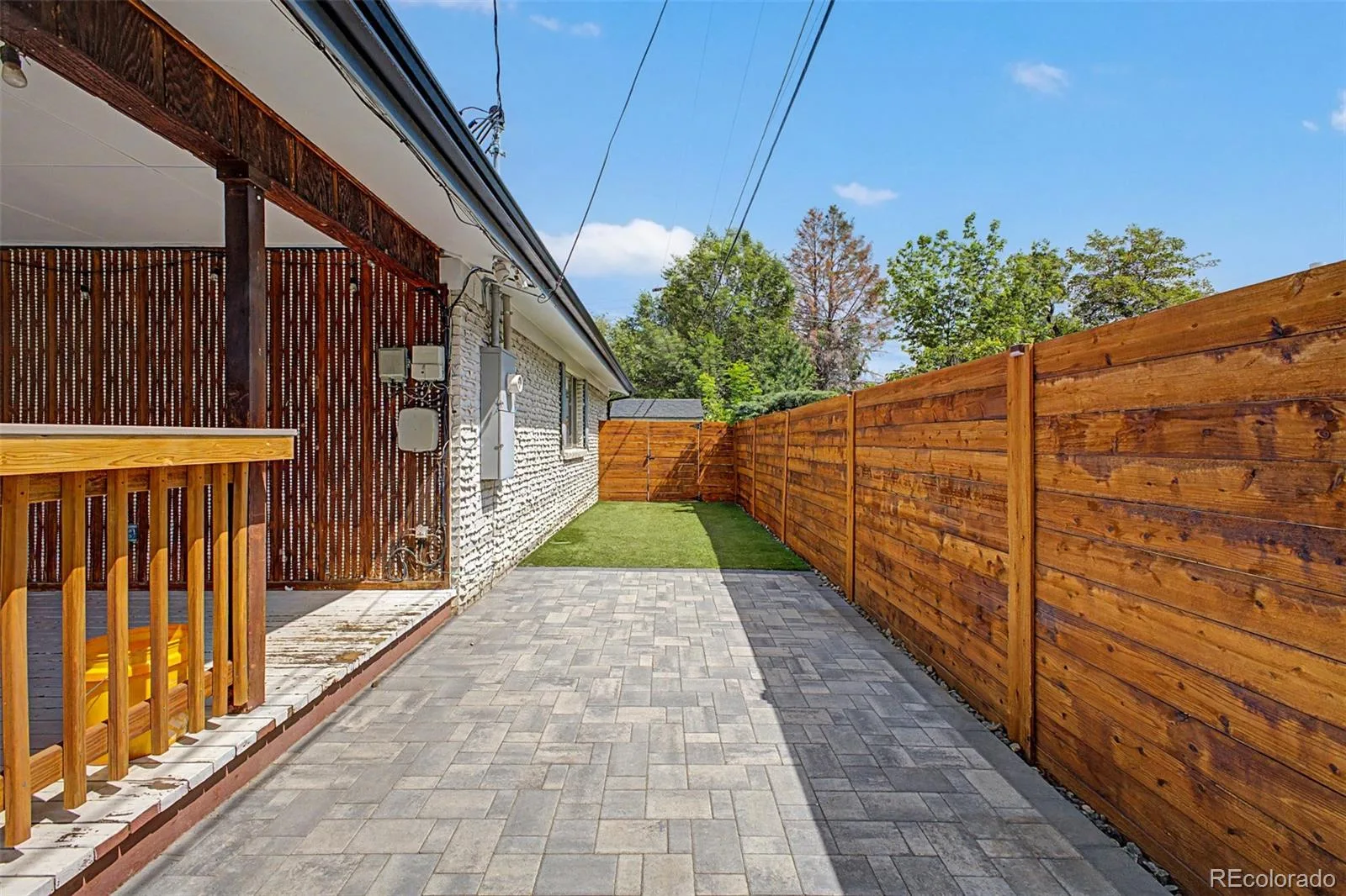520 Iola Street Aurora CO 80010 MLS #REC8887430 06182026013823 1600 35