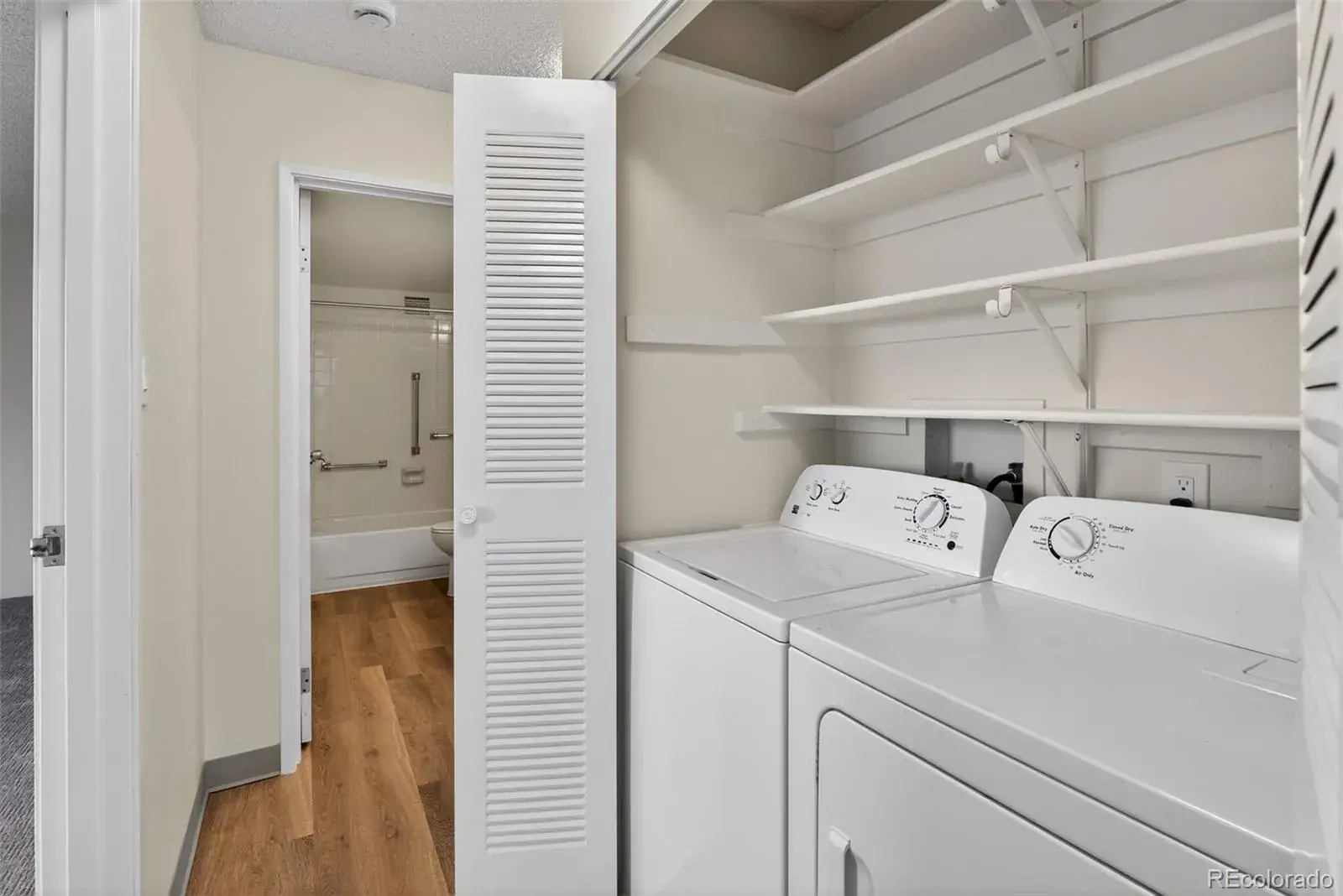14152 E Linvale Place #408 Aurora CO 80014 MLS #REC8887994 02062026002014 1600 25