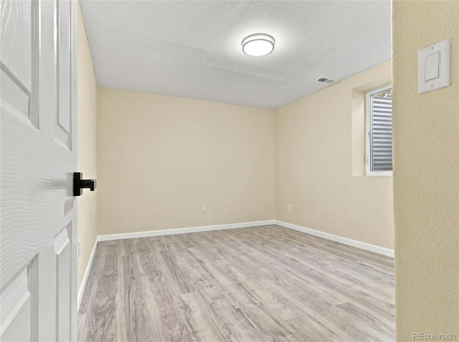 1221 Norfolk Street Aurora CO 80011 | MLS #REC8888858 10172026015233 1600 17