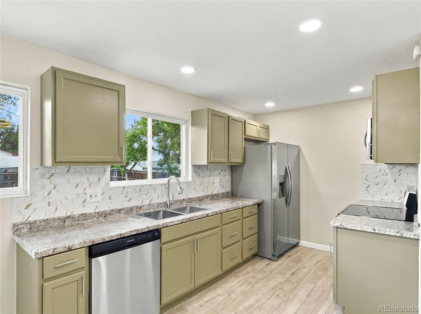 1221 Norfolk Street Aurora CO 80011 | MLS #REC8888858 10172026015233 1600 5
