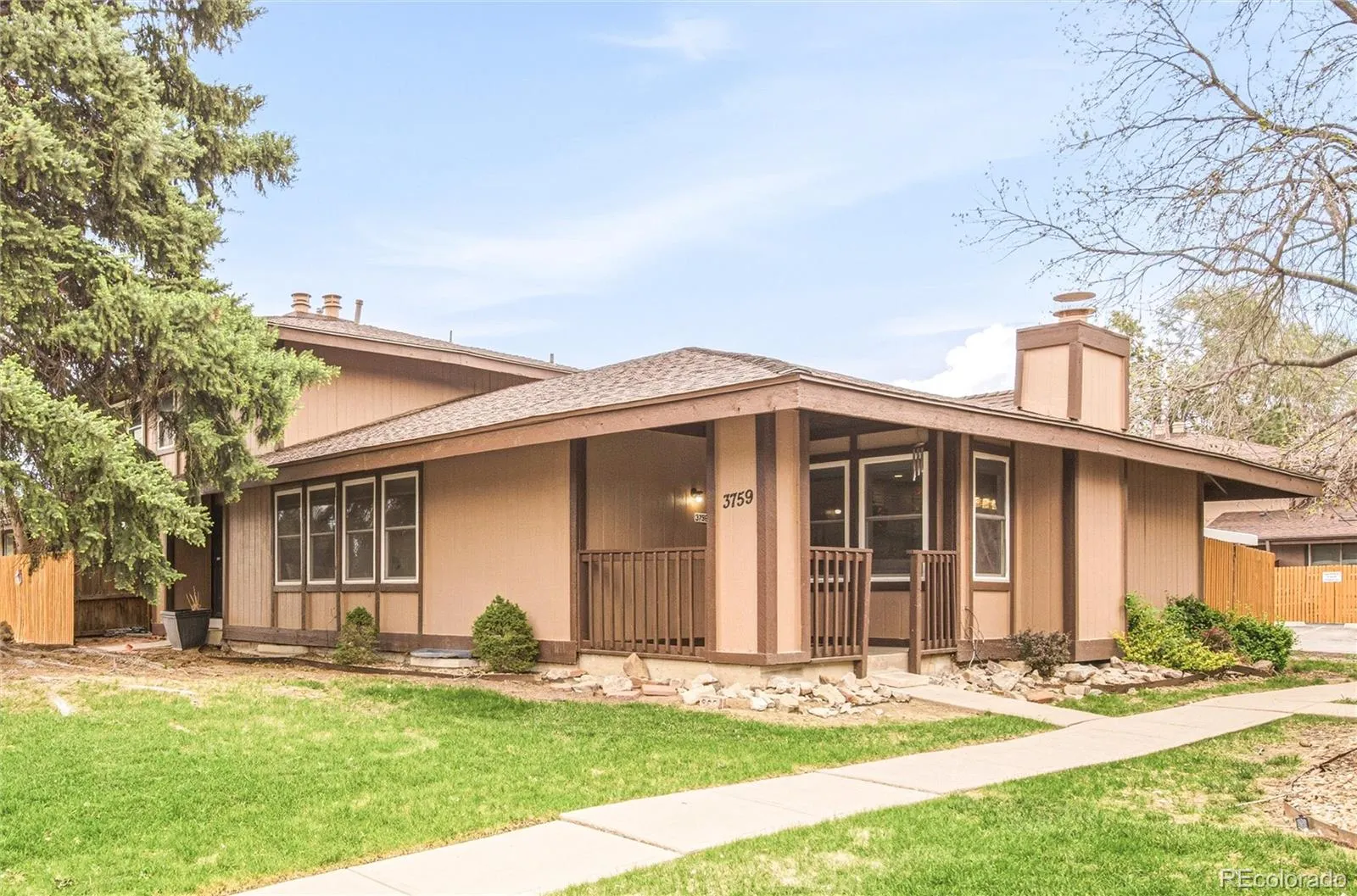 3759 S Fairplay Way Aurora CO 80014 MLS #REC8890007 05142026212827 1600 0