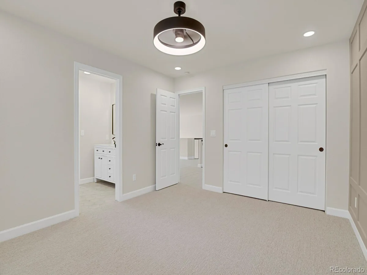 9267 S Cedar Hill Way Lone Tree CO 80124 | MLS #REC8891382 08112026194314 1200 32