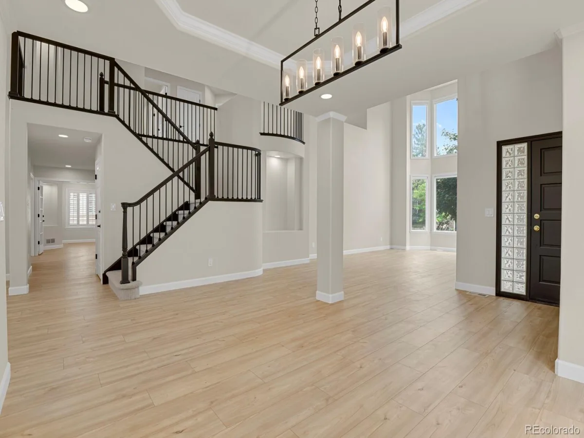 9267 S Cedar Hill Way Lone Tree CO 80124 | MLS #REC8891382 08112026194314 1200 6