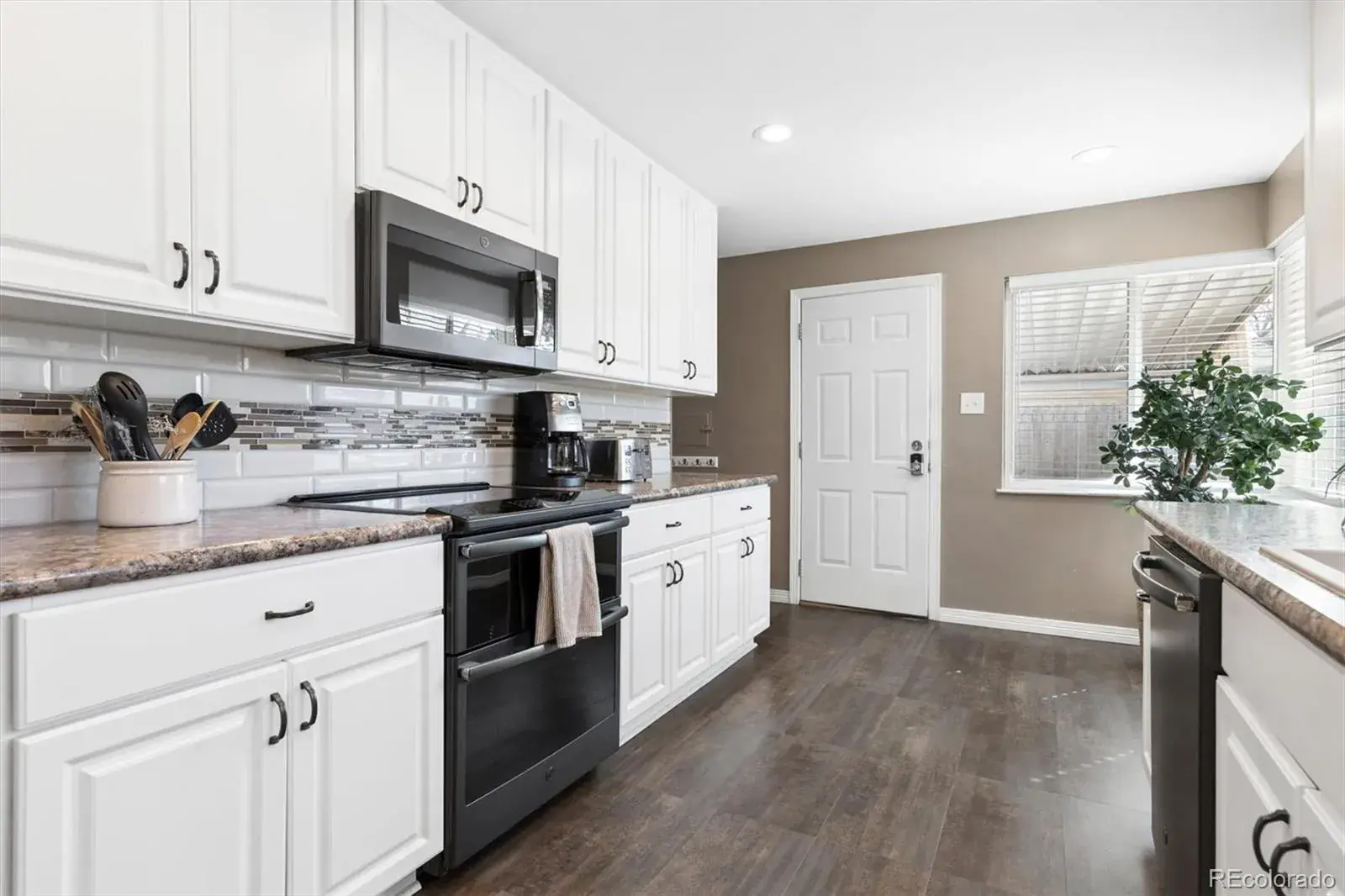 03062026165654 1600 12