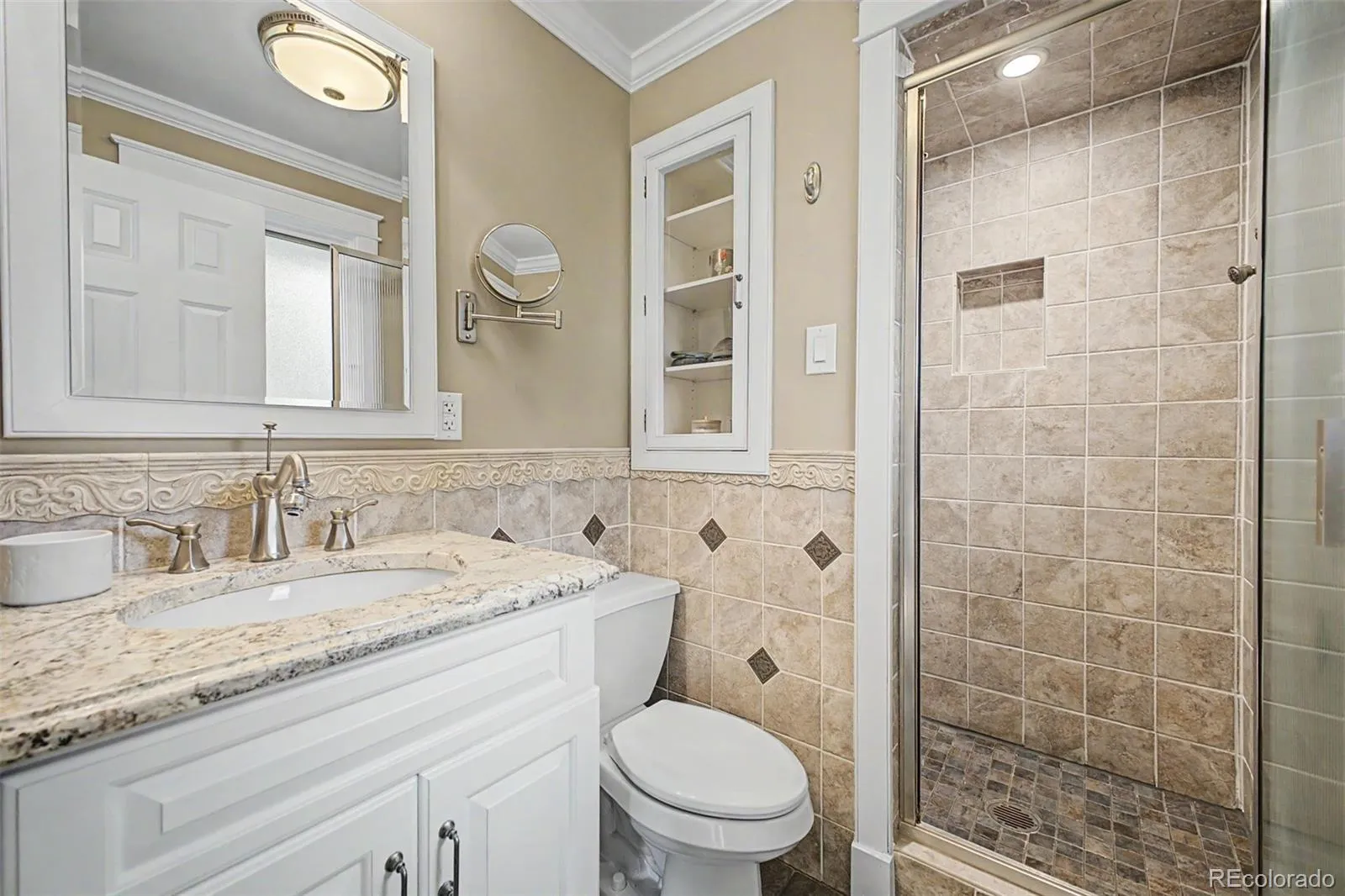 2749 Simms Street Lakewood CO 80215 MLS #REC8893071 05142026005133 1600 18