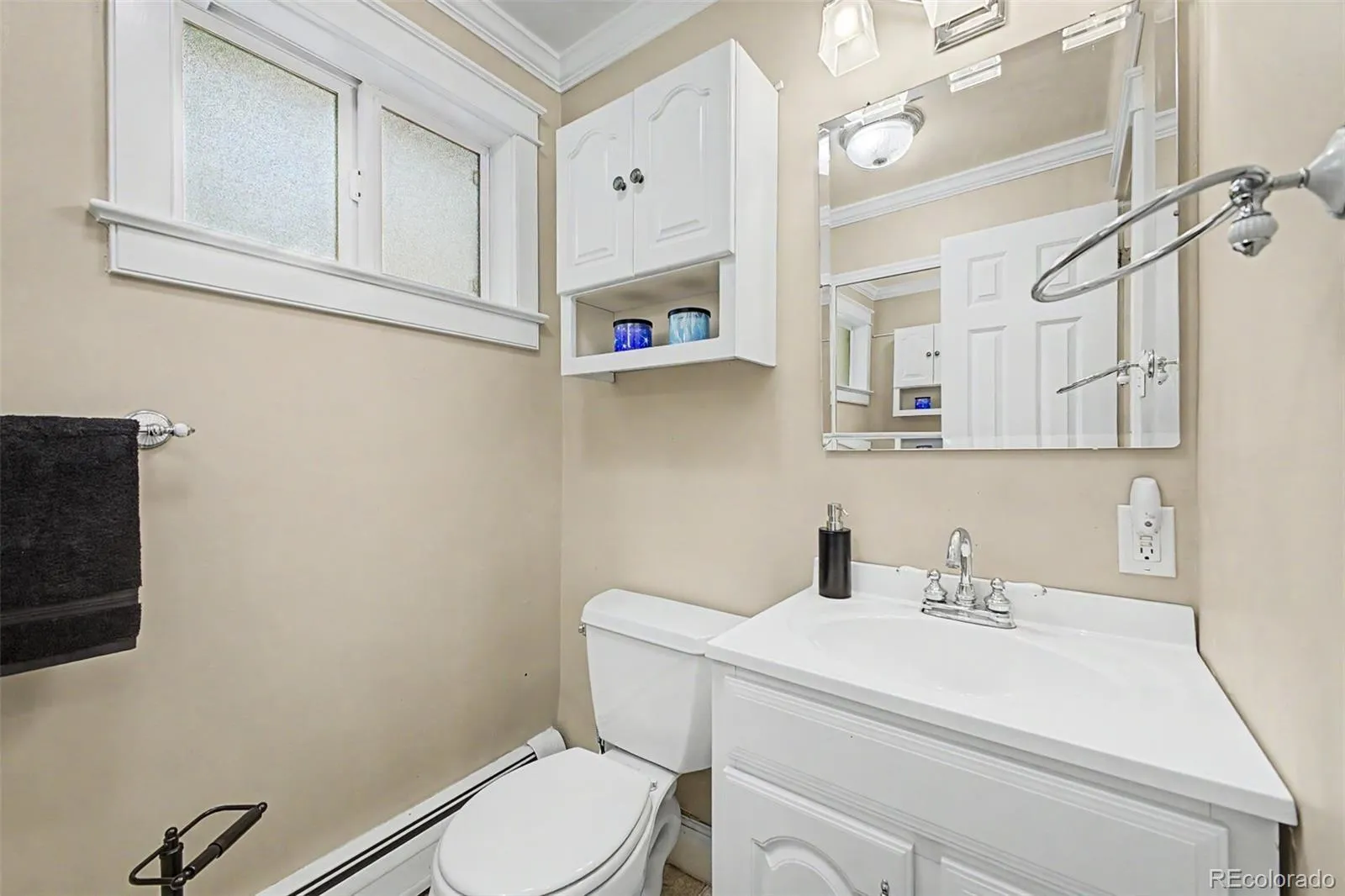2749 Simms Street Lakewood CO 80215 MLS #REC8893071 05142026005133 1600 26