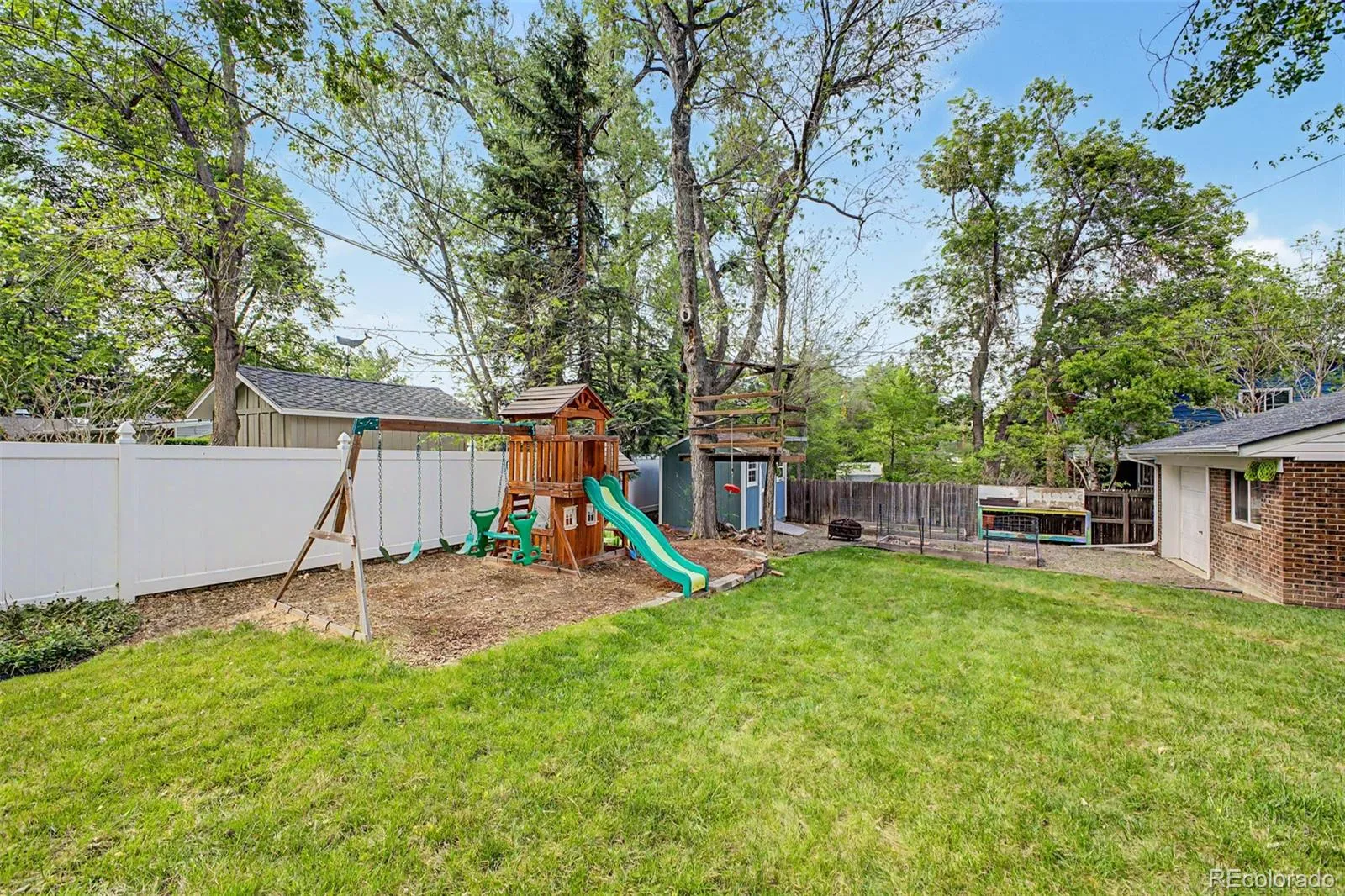 2749 Simms Street Lakewood CO 80215 MLS #REC8893071 05142026005133 1600 40