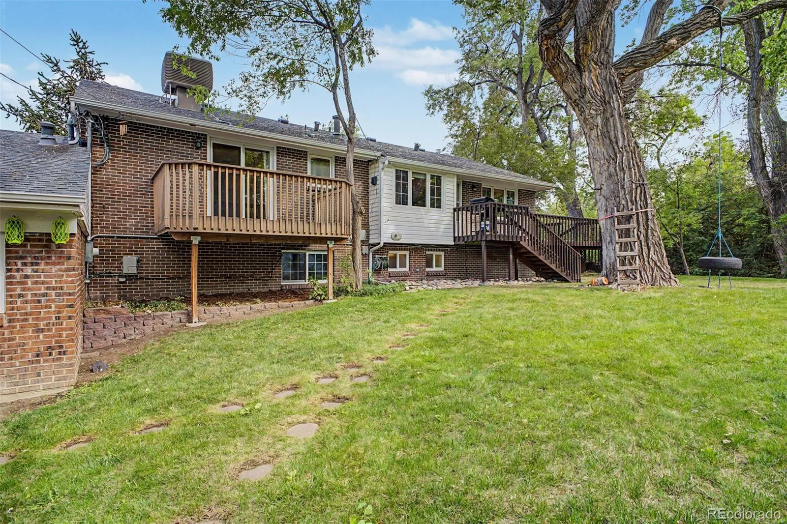 2749 Simms Street Lakewood CO 80215 MLS #REC8893071 05142026005133 1600 41