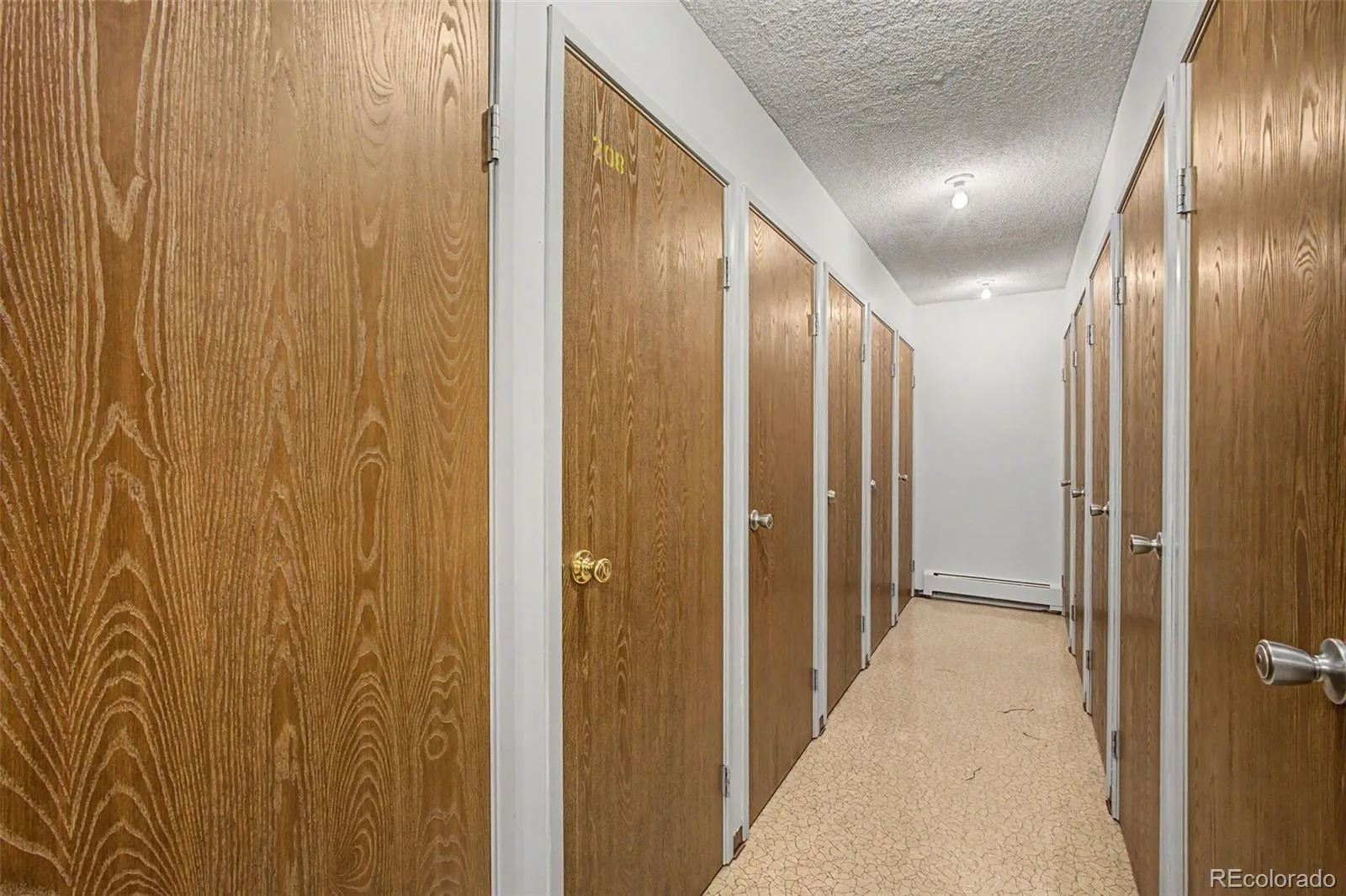 14390 E Marina Drive #208 #221 Aurora CO 80014 MLS #REC8894452 06022026190156 1600 20