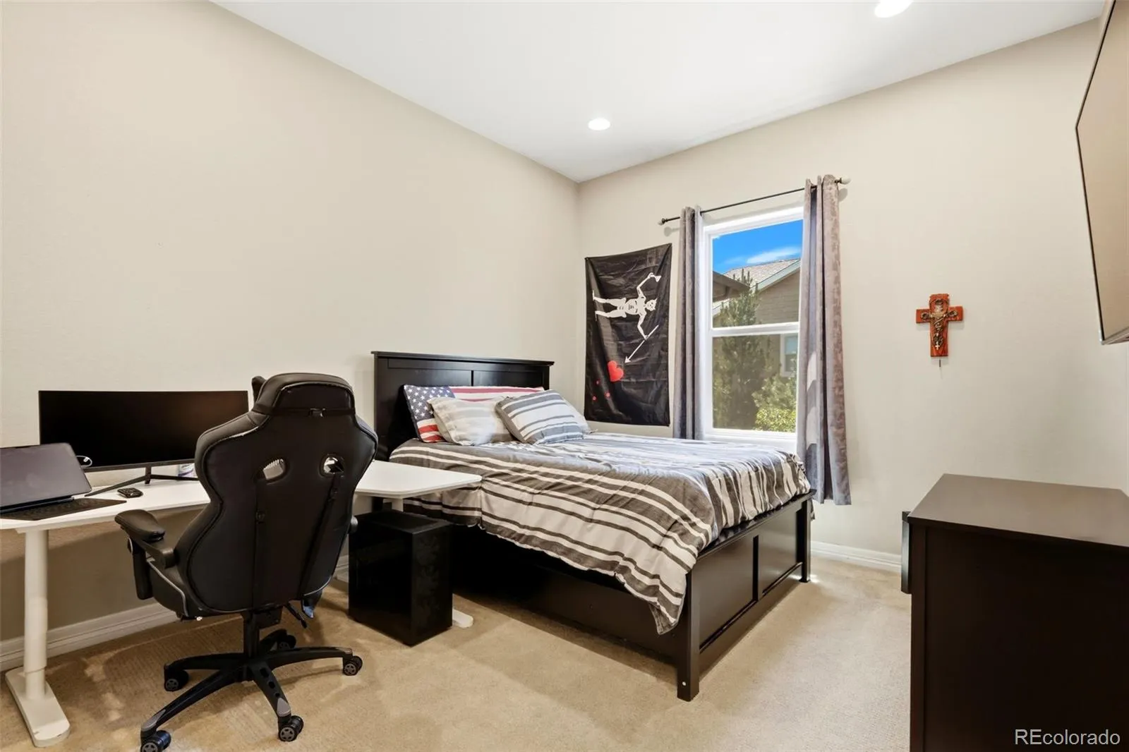 8641 S De Gaulle Court Aurora CO 80016 MLS #REC8896848 05112026161500 1600 21