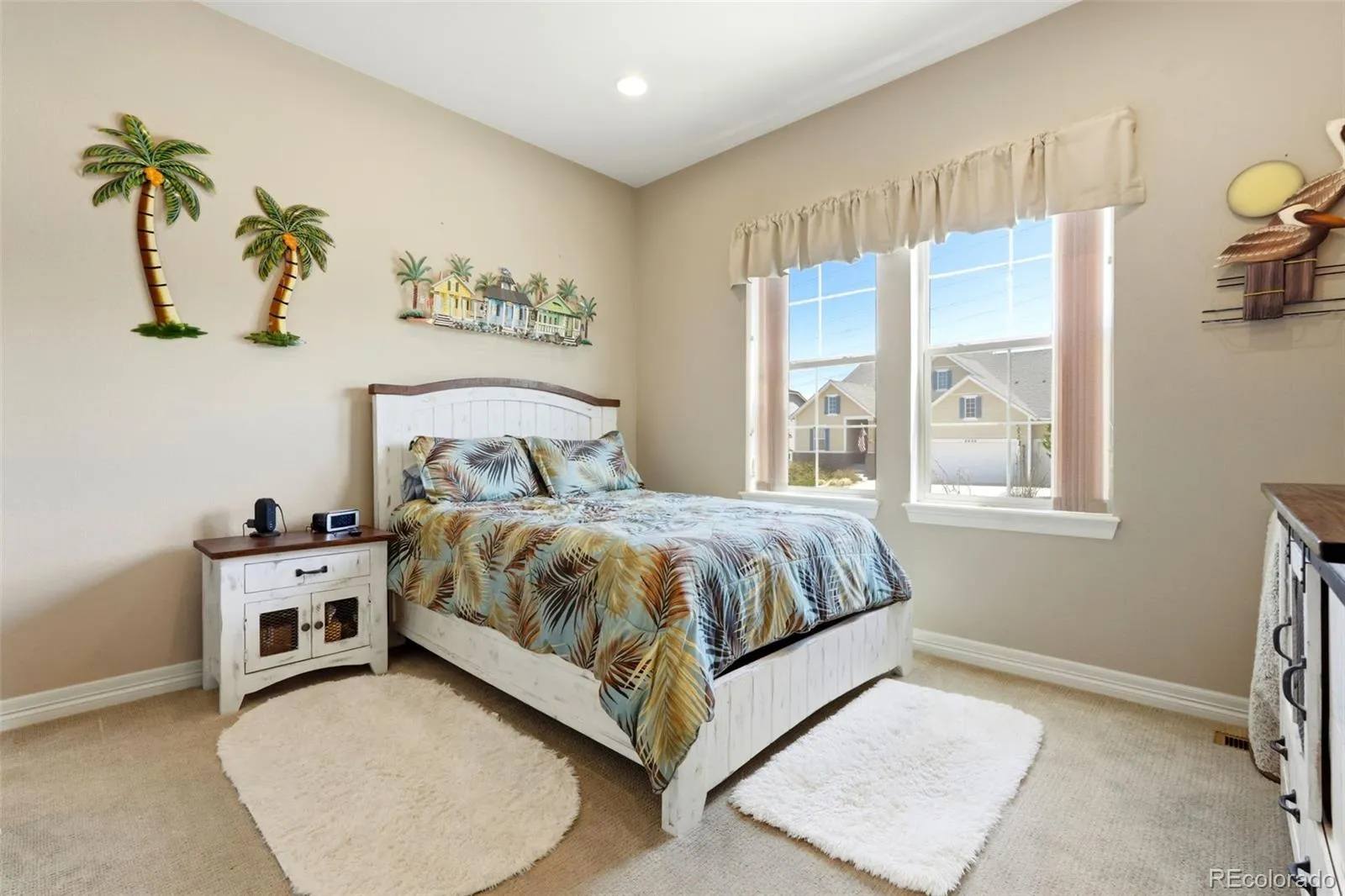 8641 S De Gaulle Court Aurora CO 80016 MLS #REC8896848 05112026161500 1600 23