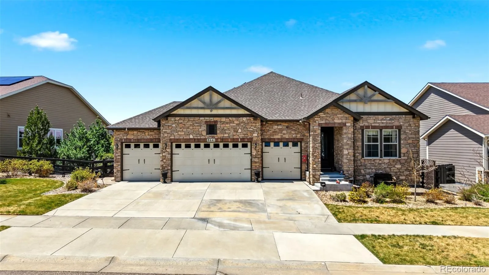 8641 S De Gaulle Court Aurora CO 80016 MLS #REC8896848 05112026161500 1600 40