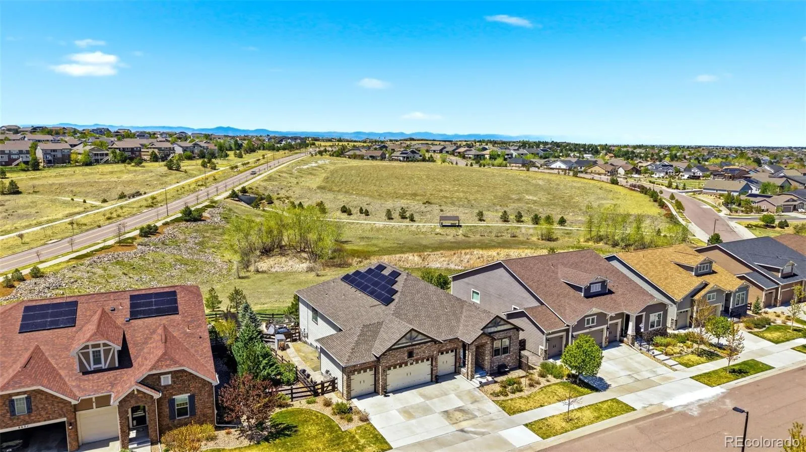 8641 S De Gaulle Court Aurora CO 80016 MLS #REC8896848 05112026161500 1600 46