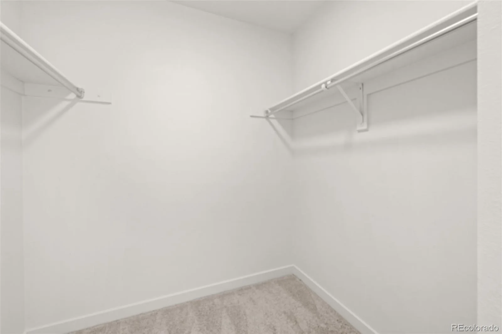6882 E Rustic Drive Parker CO 80138 | MLS #REC8900984 08112026210541 1600 29