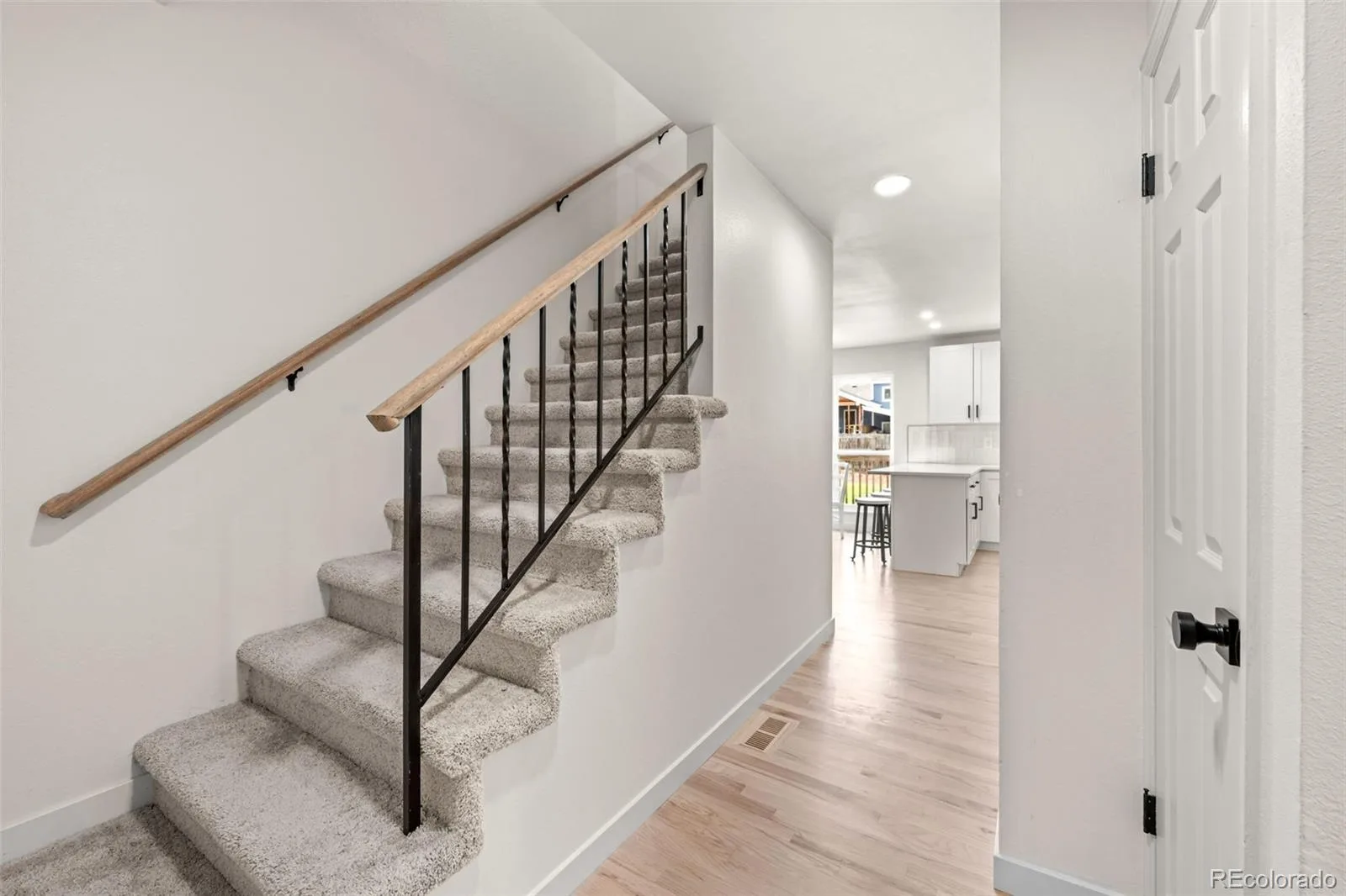 6882 E Rustic Drive Parker CO 80138 | MLS #REC8900984 08112026210541 1600 5