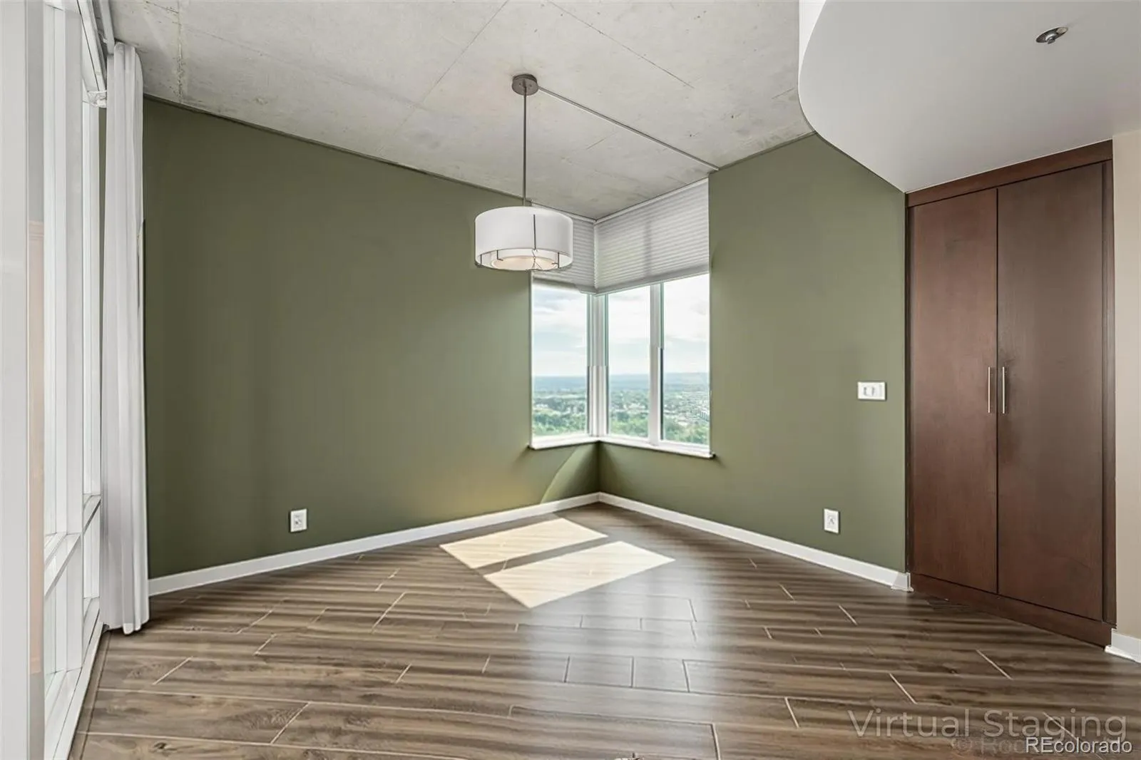 04072026180729 1600 11