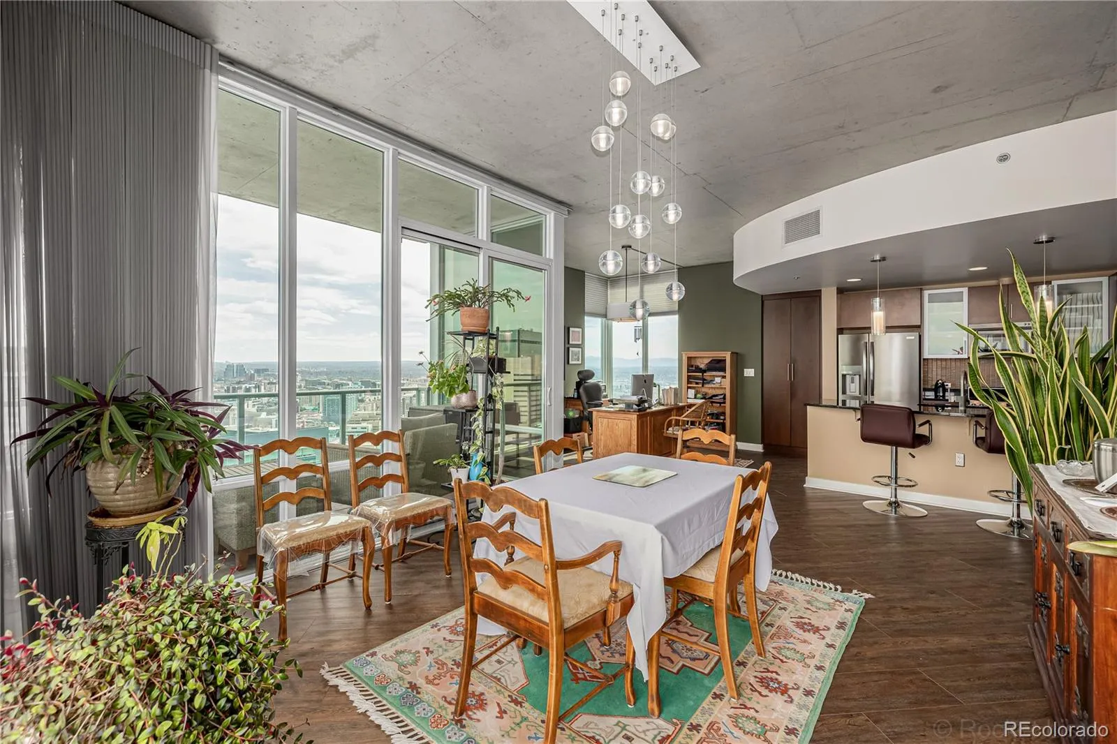 04072026180729 1600 18