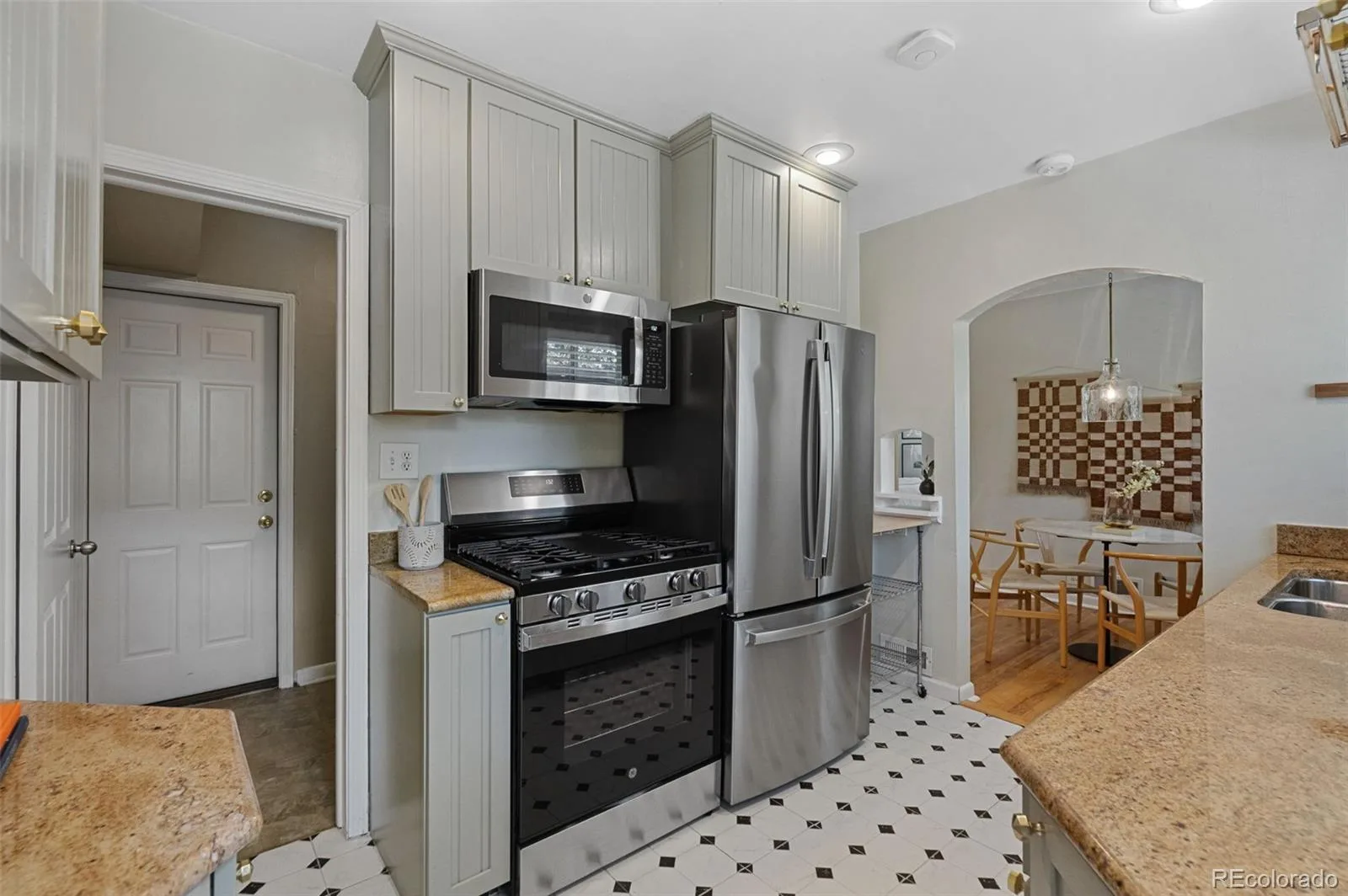 3067 S Downing Street Englewood CO 80113 | MLS #REC8908041 08092026184356 1600 12