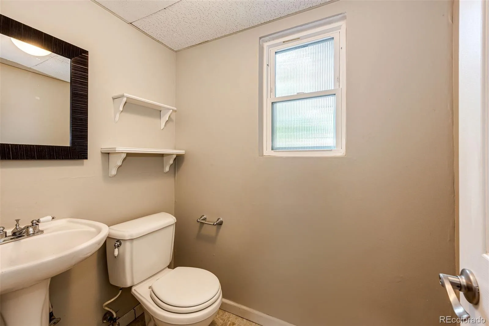 4674 S Estes Street Littleton CO 80123 | MLS #REC8910602 06022026063152 1600 12