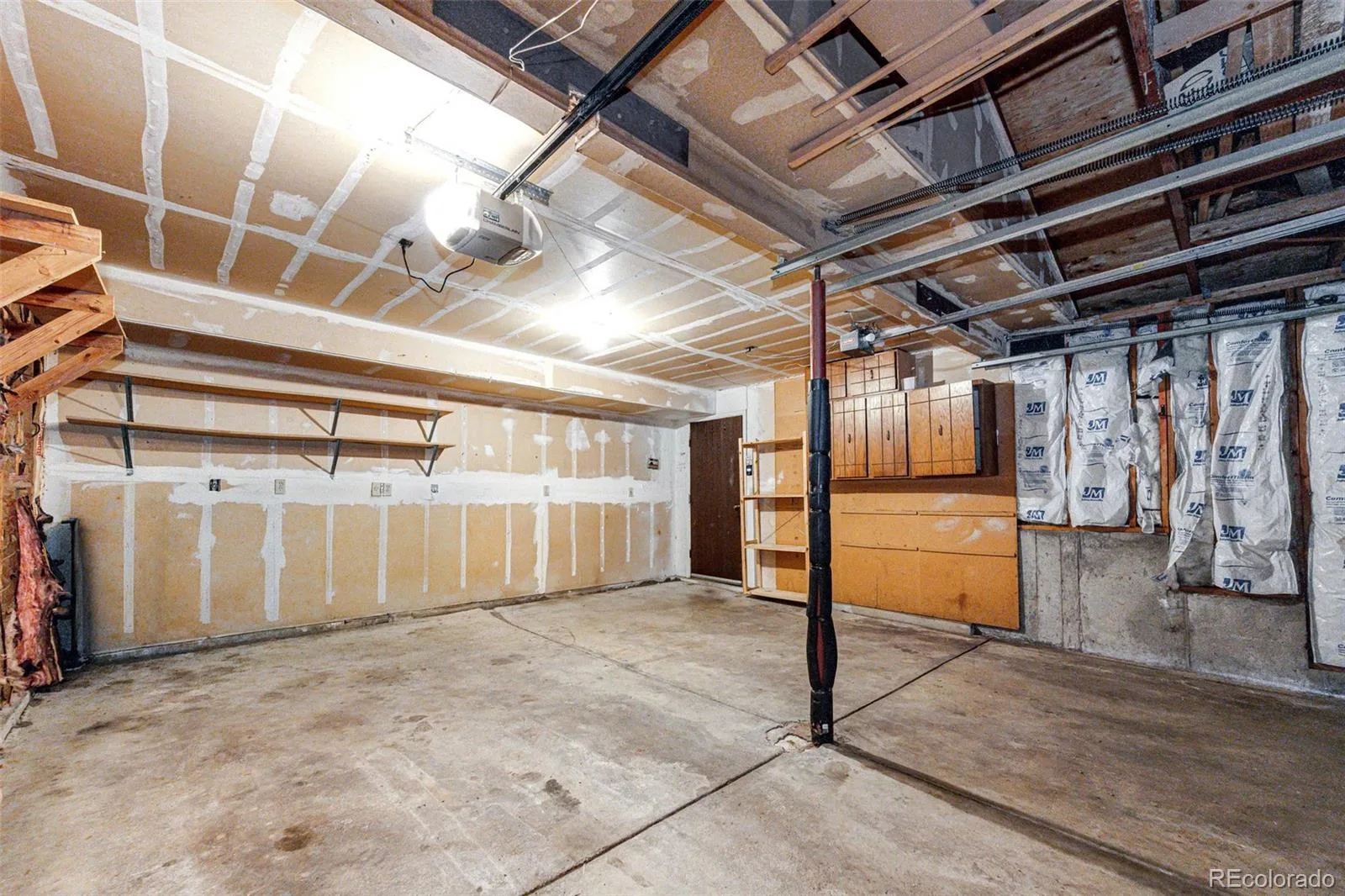 4674 S Estes Street Littleton CO 80123 | MLS #REC8910602 06022026063152 1600 20