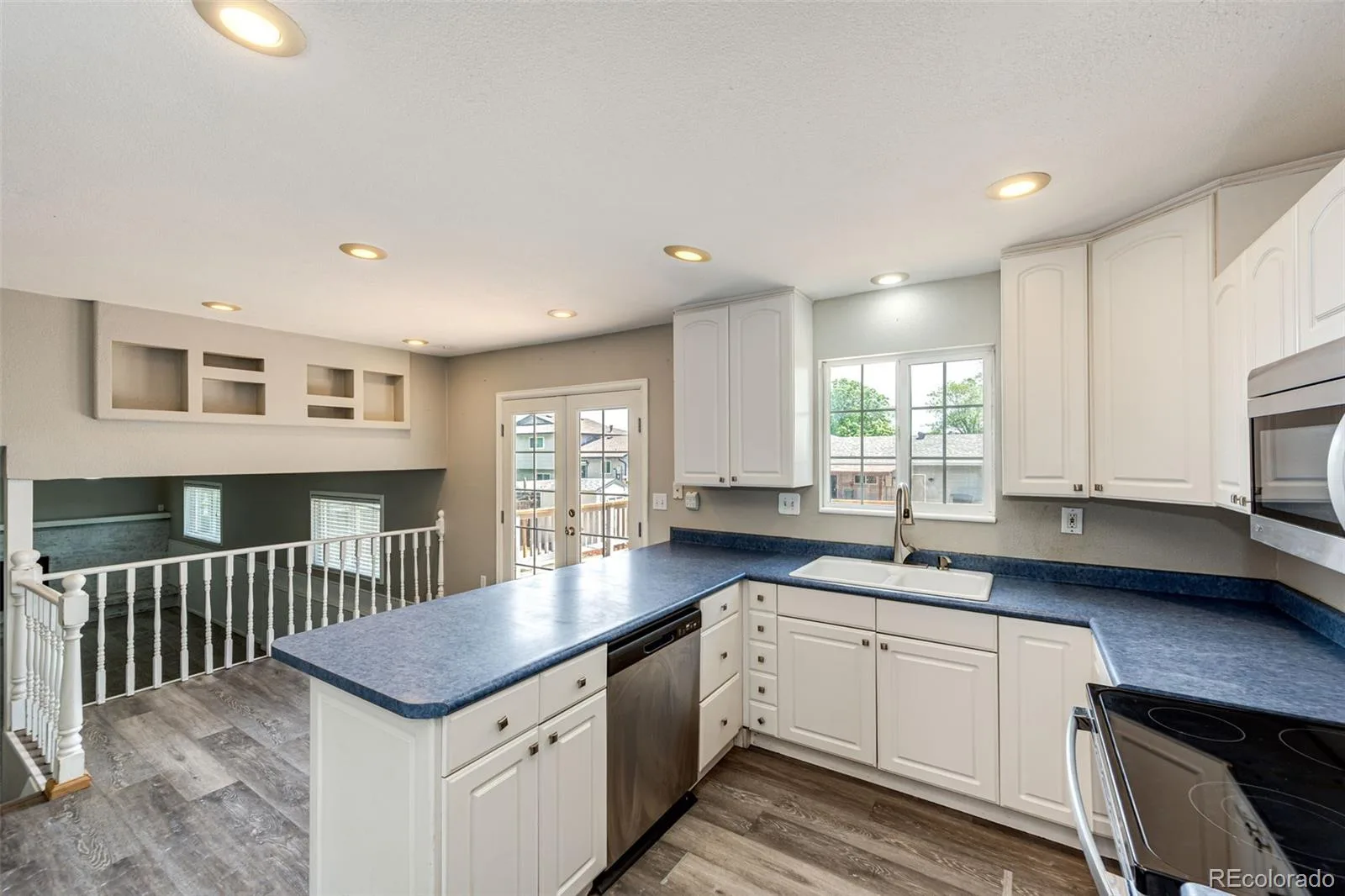 4674 S Estes Street Littleton CO 80123 | MLS #REC8910602 06022026063152 1600 7