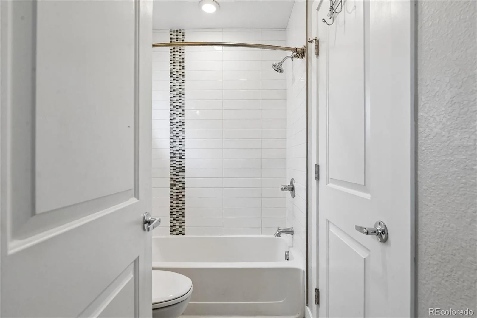 1369 Knox Court Denver CO 80204 | MLS #REC8911577 08262026223300 1600 17
