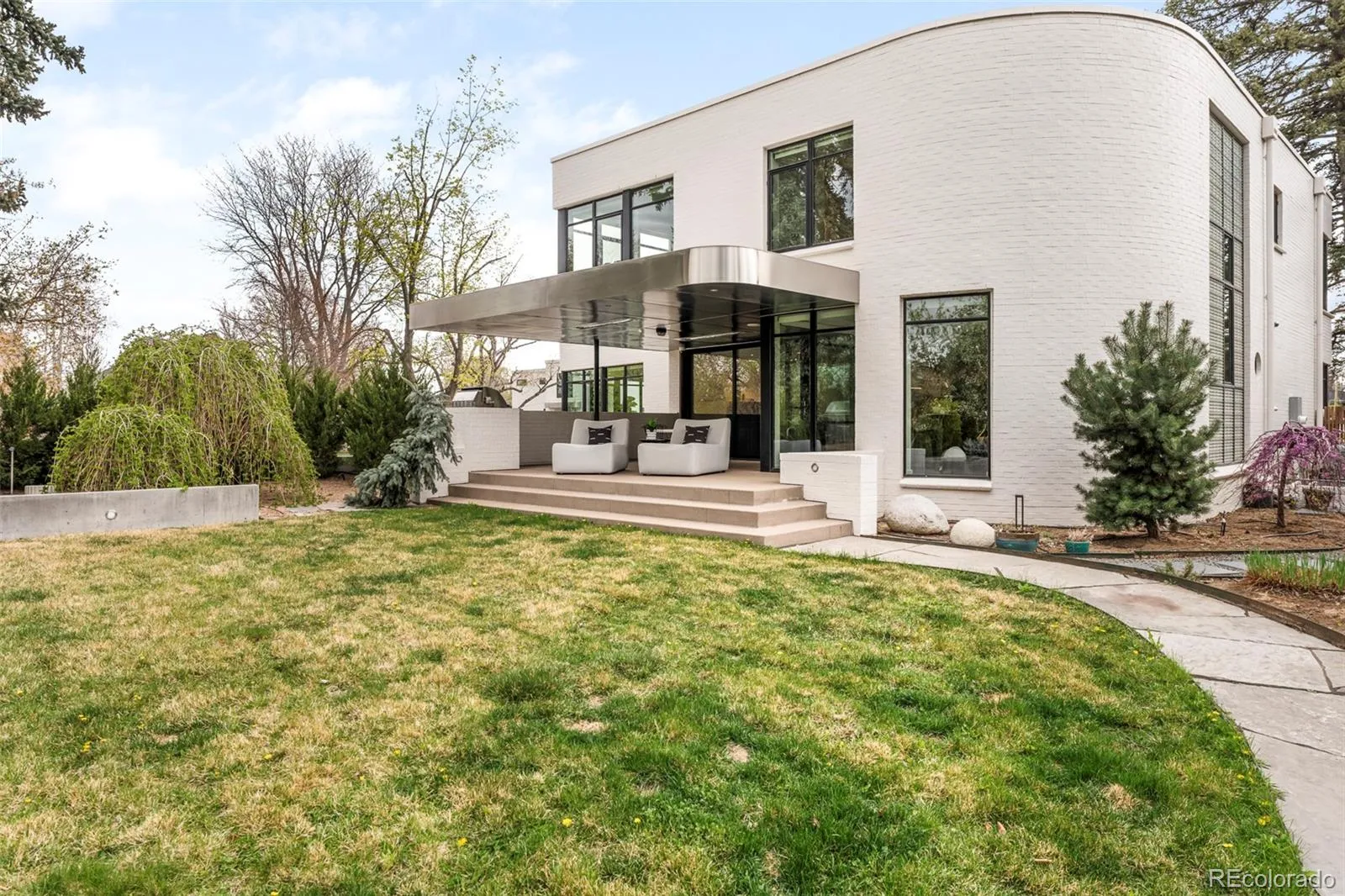 801 S Ellipse Way Denver CO 80209 MLS #REC8912194 04232026172040 1600 32