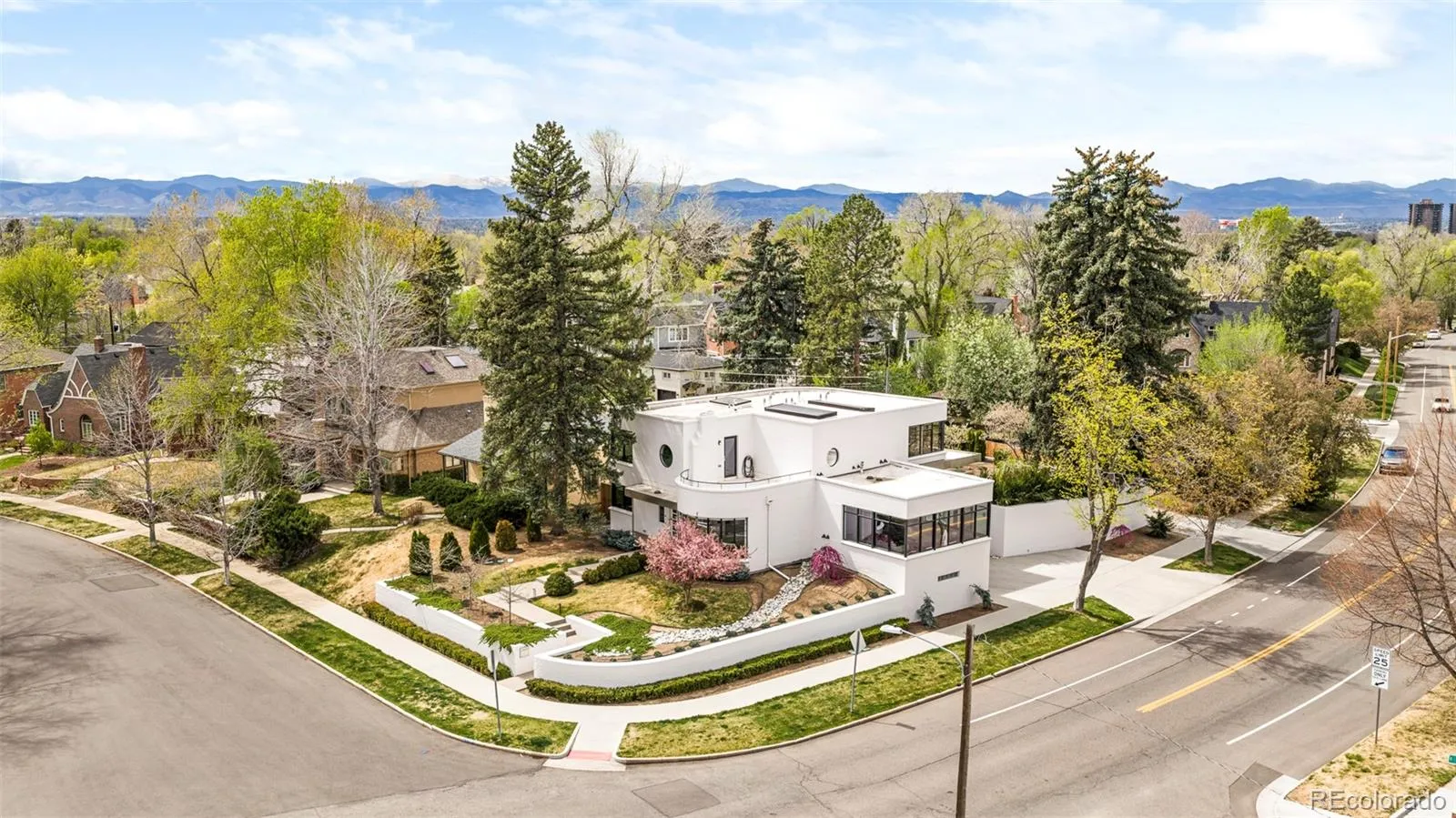 801 S Ellipse Way Denver CO 80209 MLS #REC8912194 04232026172040 1600 34
