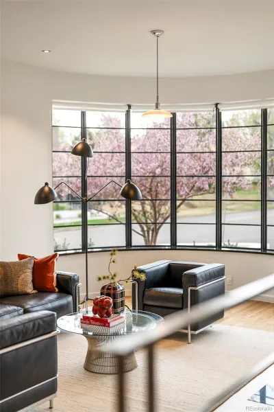 801 S Ellipse Way Denver CO 80209 MLS #REC8912194 04232026172040 800 6
