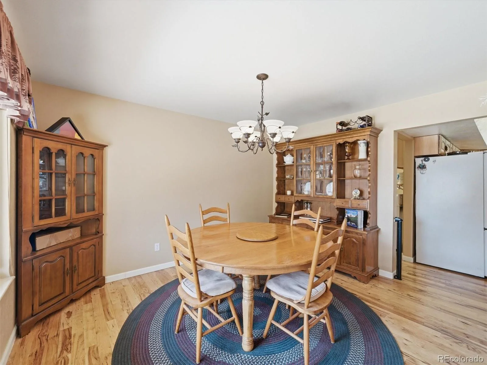4827 S Lewis Court Littleton CO 80127 | MLS #REC8913359 08252026163900 1600 14