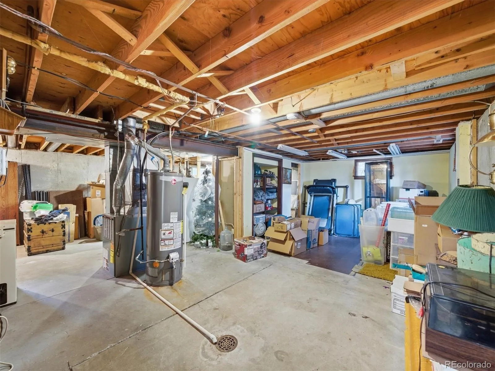 4827 S Lewis Court Littleton CO 80127 | MLS #REC8913359 08252026163900 1600 28