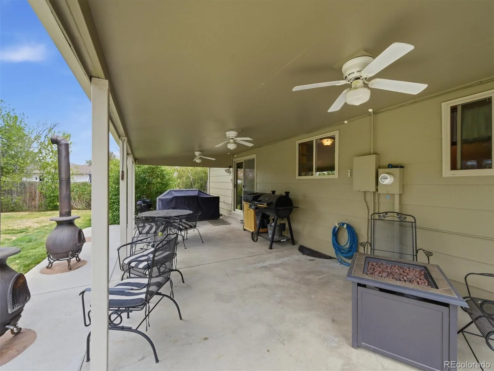 4827 S Lewis Court Littleton CO 80127 | MLS #REC8913359 08252026163900 1600 34