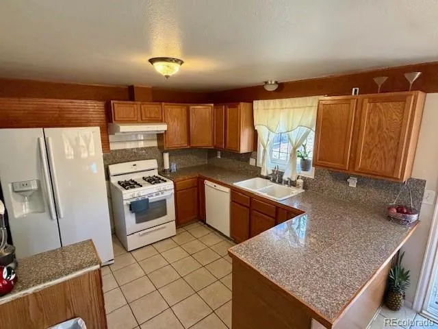 2077 Kingston Street Aurora CO 80010 MLS #REC8915113 04192026231033 640 2