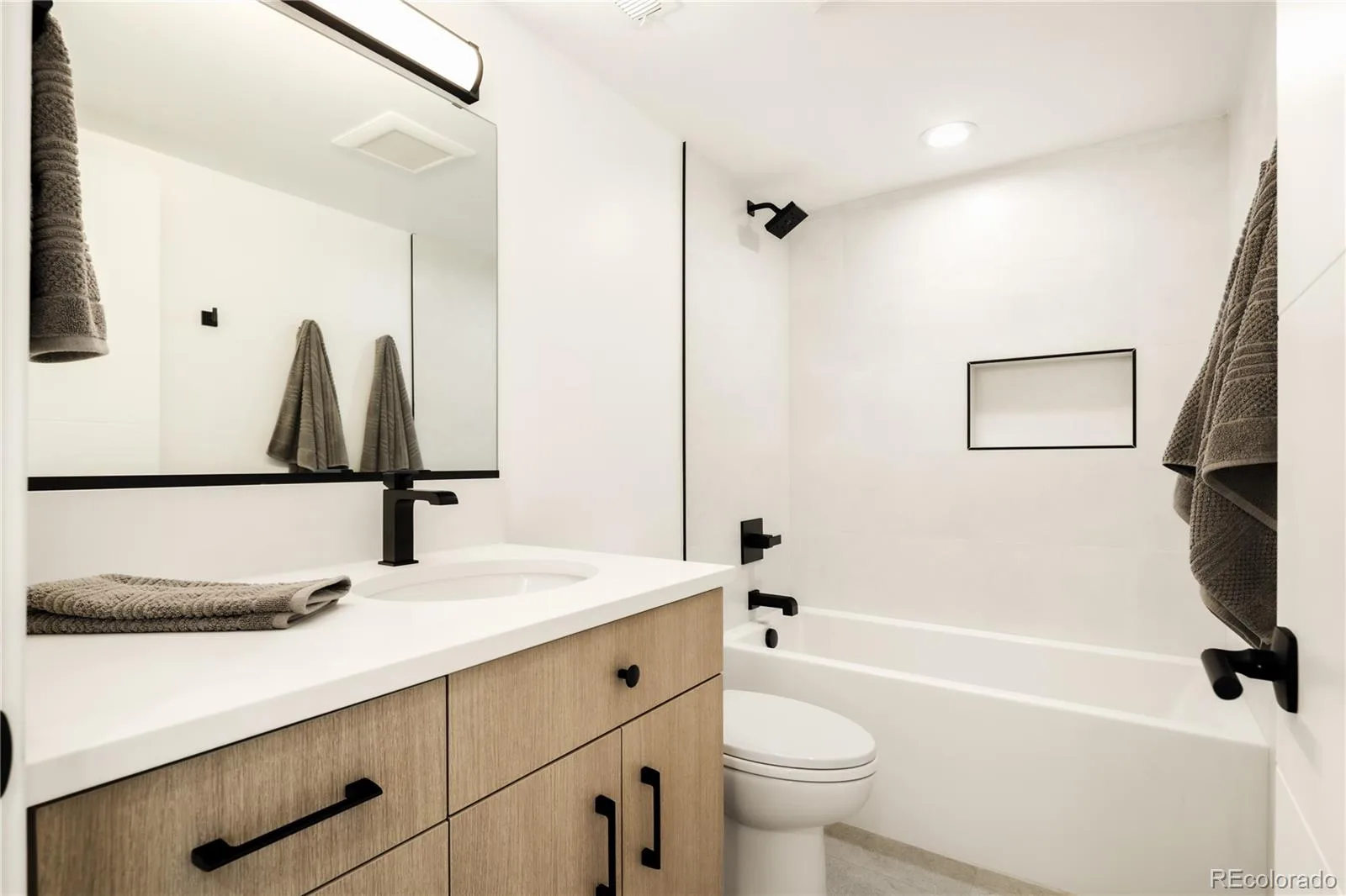4427 Zuni Street Denver CO 80211 | MLS #REC8916932 10162026013556 1600 23