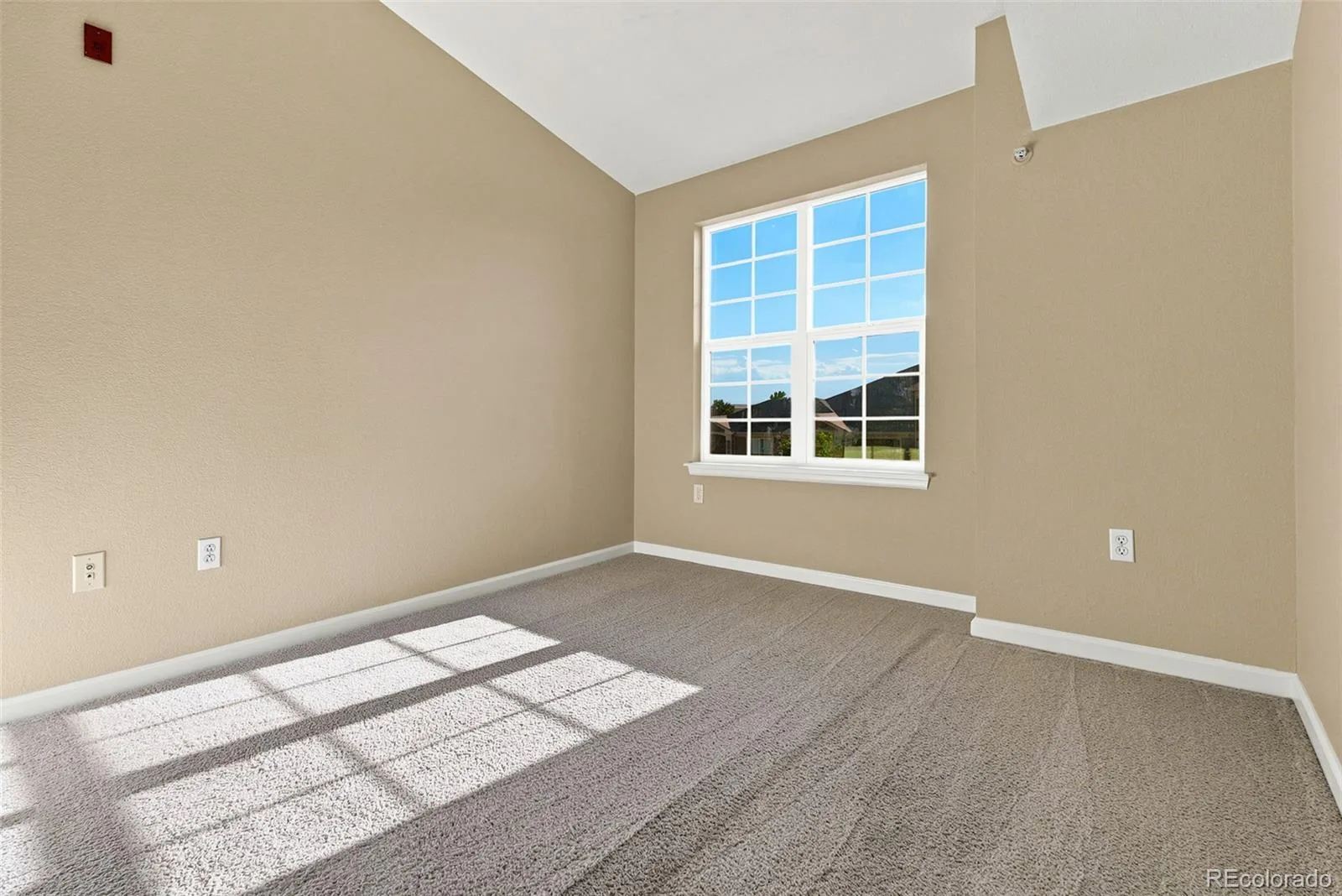 7440 S Blackhawk Street #15-306 Englewood CO 80112 | MLS #REC8919304 07162026194754 1600 19